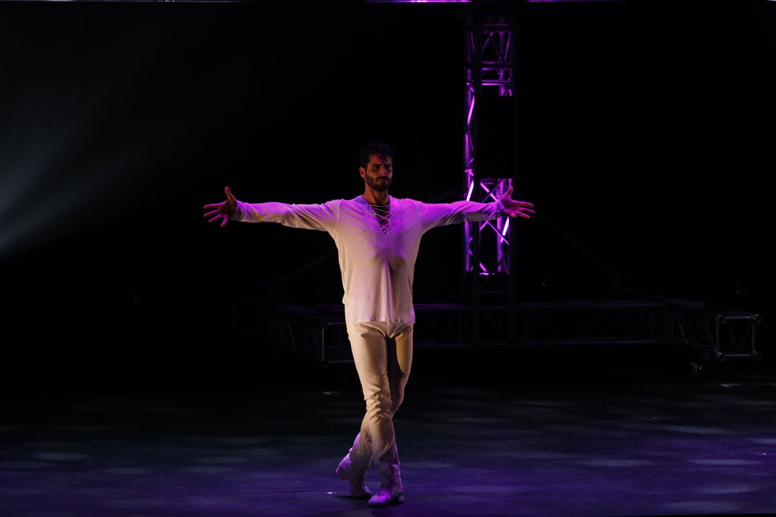 Las imágenes de la actuación del grupo Los Vivancos