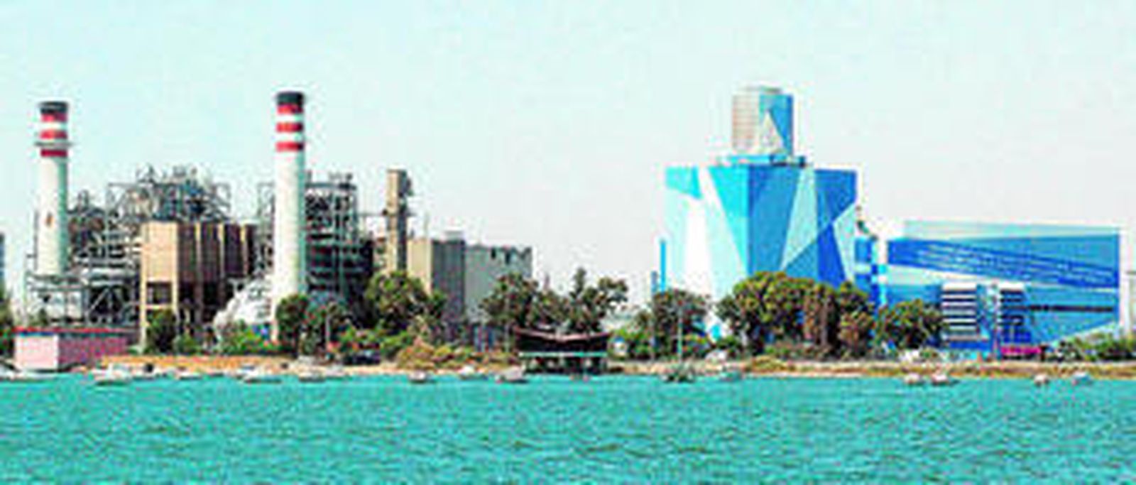 La concesión de la licencia dividió a la capital onubense entre detractores y defensores.