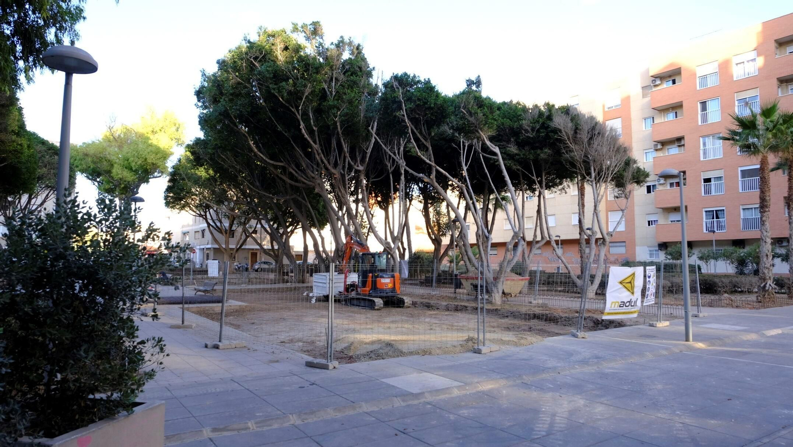 El parque Elena Pezzi, en obras de reforma.