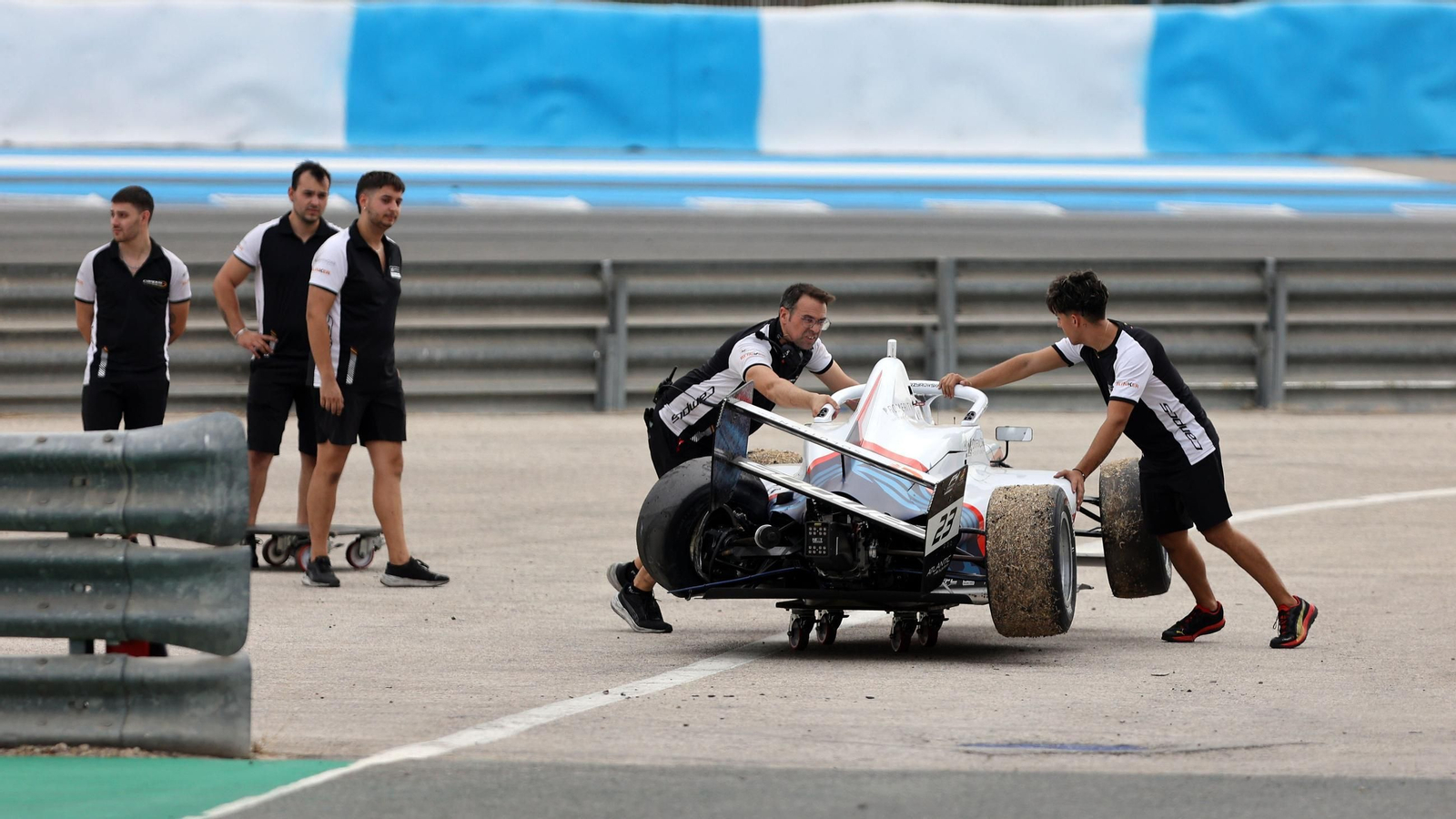 Imágenes del gran ambiente de fiesta en la Racing Weekend y el 40 aniversario del Circuito de Jerez
