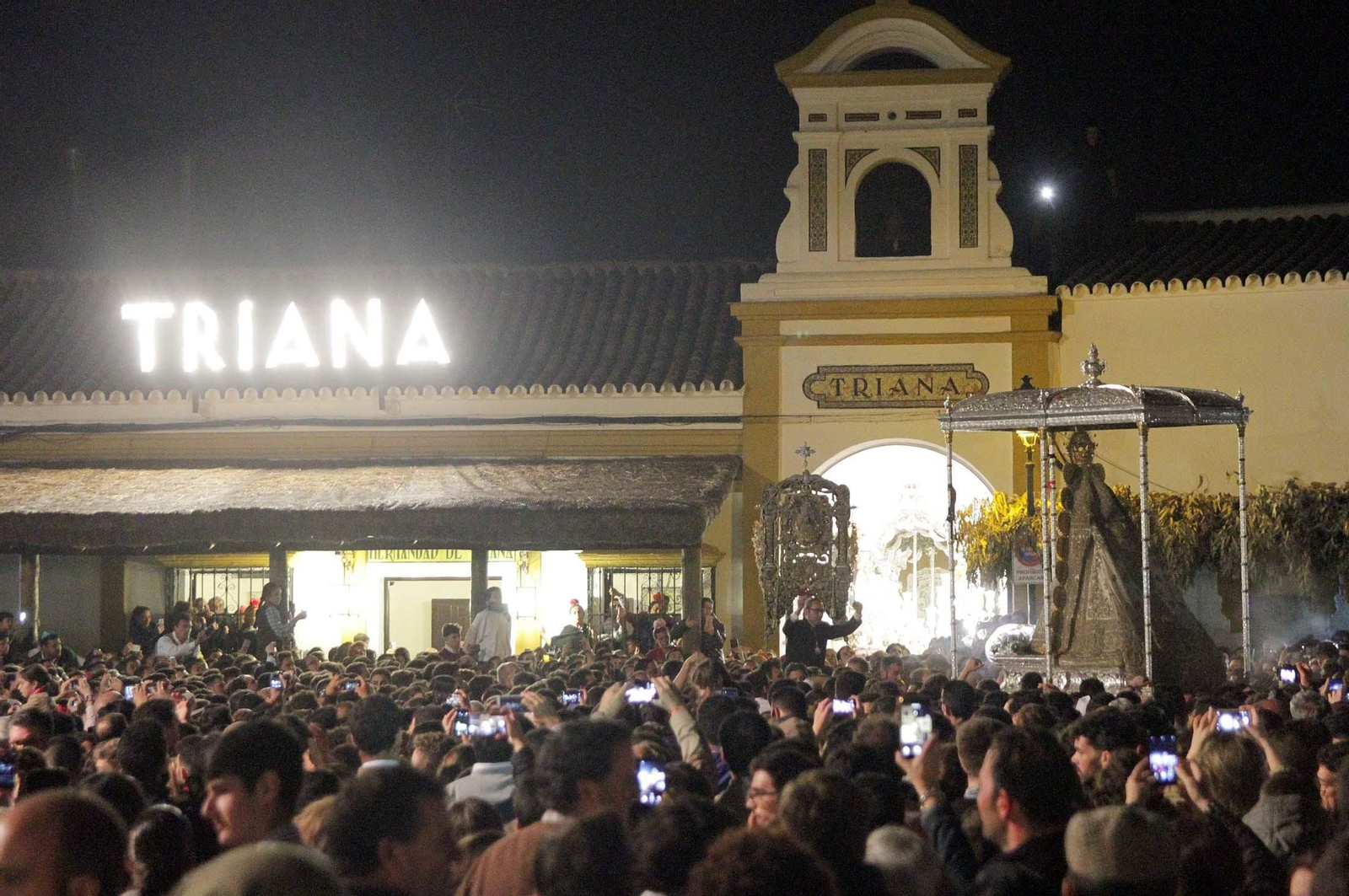 Las imágenes del Lunes de Pentecostés