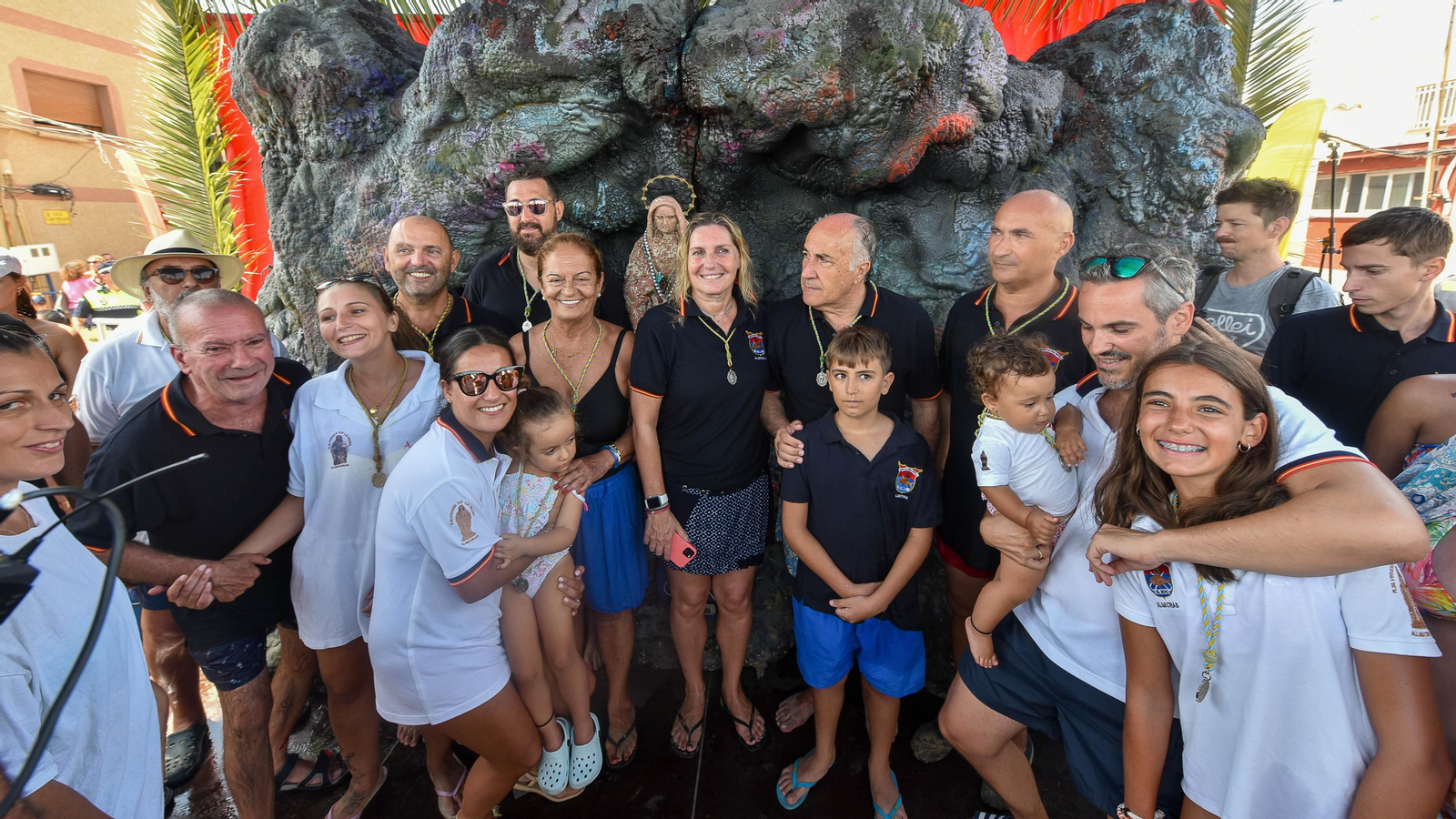 La romería marítima de la Virgen de la Palma en El Rinconcillo, en imágenes
