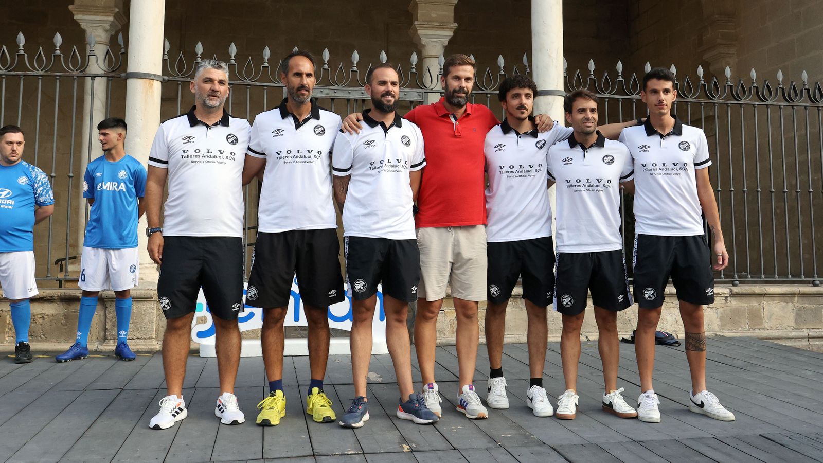 Presentación nuevas equipaciones del Xerez DFC 23-24