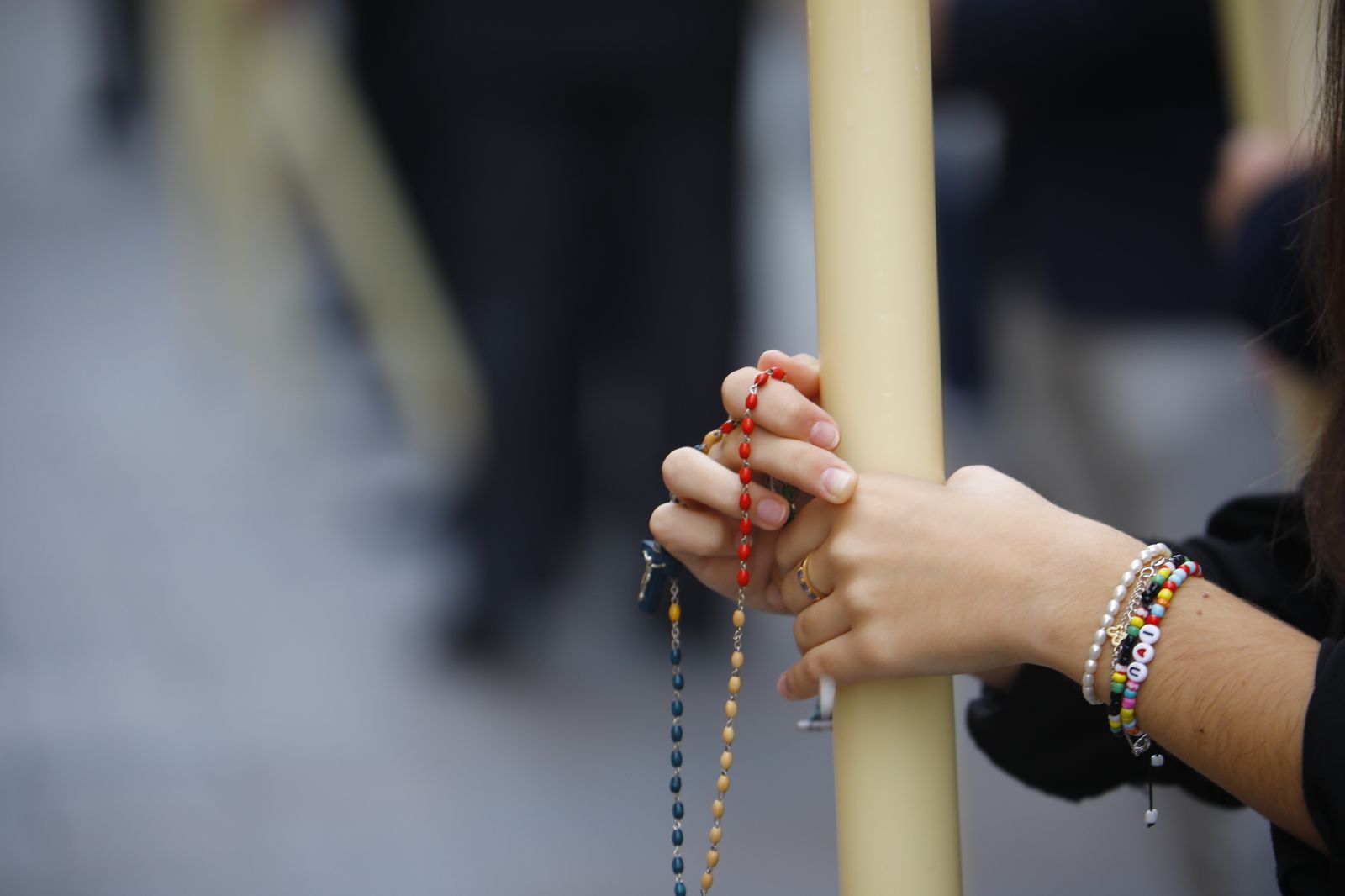 El rosario matinal de la Virgen de la Paz, en fotografías