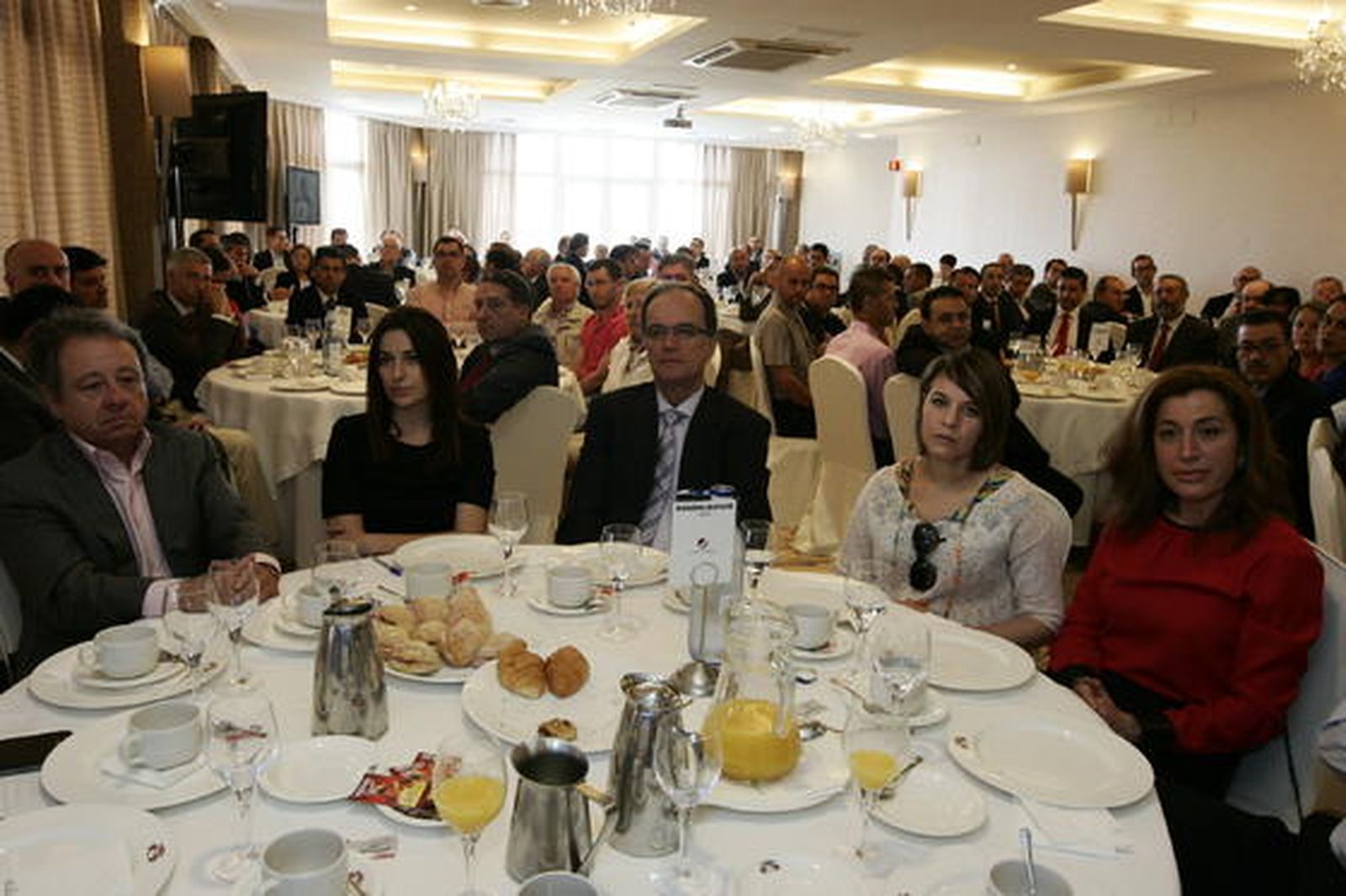 Mª del Carmen Girona, Mateo Muñoz, Zhor Abbouan Zaroili y Estrella Orue Martín

Foto: Javier Alonso / Rafael G.