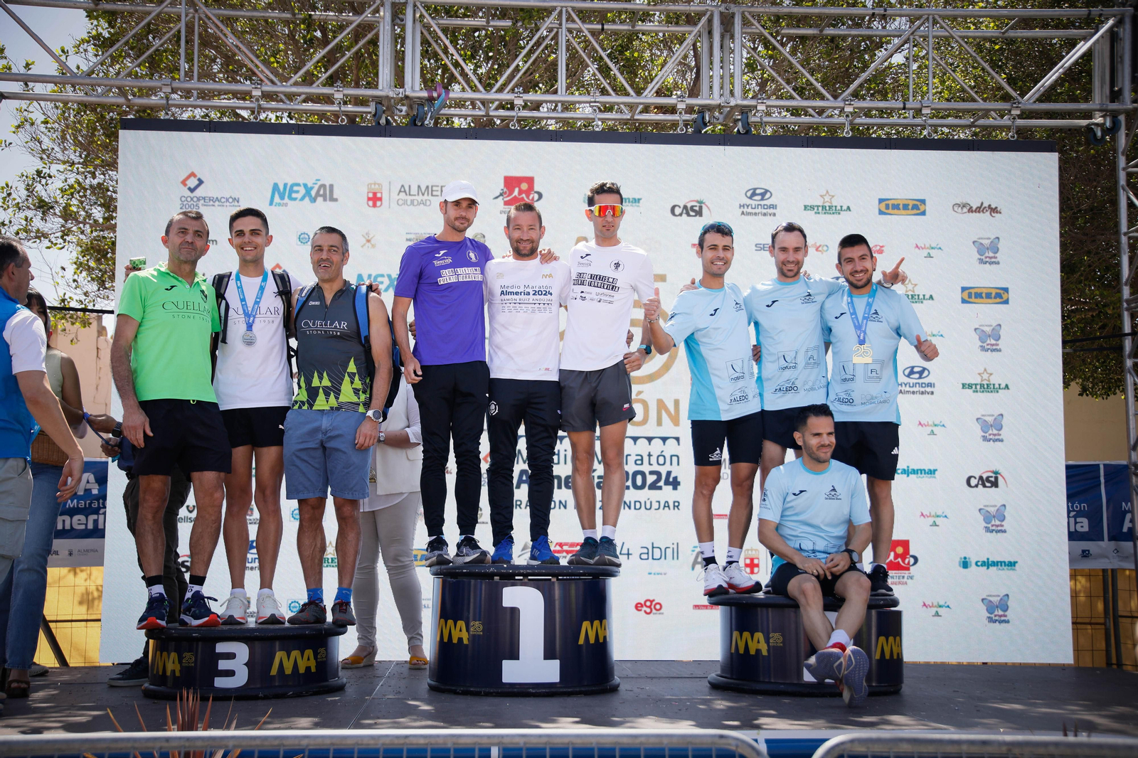 Imágenes de los premiados en la Media maratón de la Cuidad de Almería