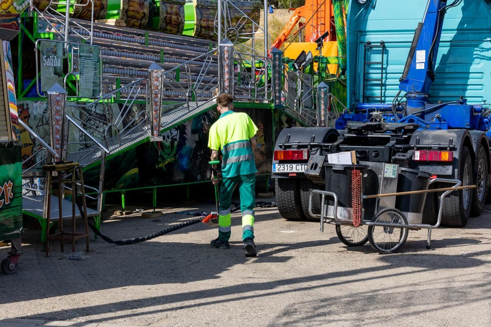 Así avanza el montaje de la feria de San Lucas