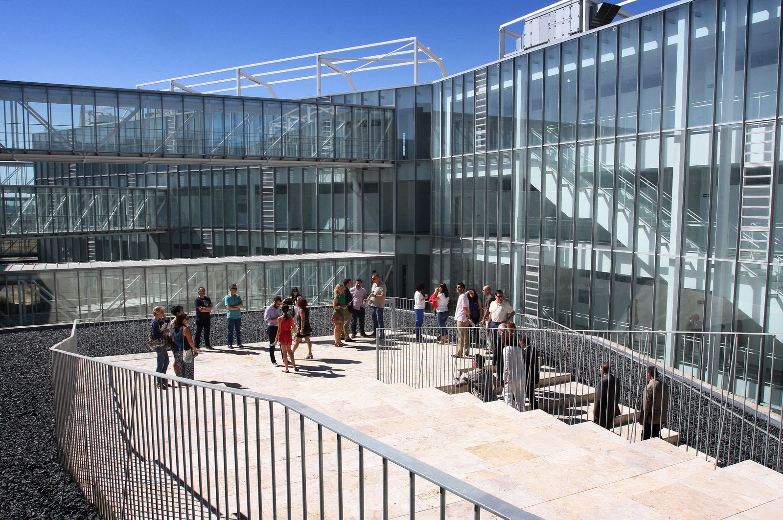 Visita institucional a las obras de la Escuela de Ingenierías en El Carmen.