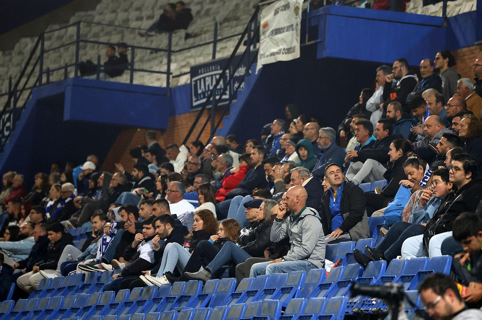 Búscate en las gradas del Nuevo Colombino en el Recre-Intercity