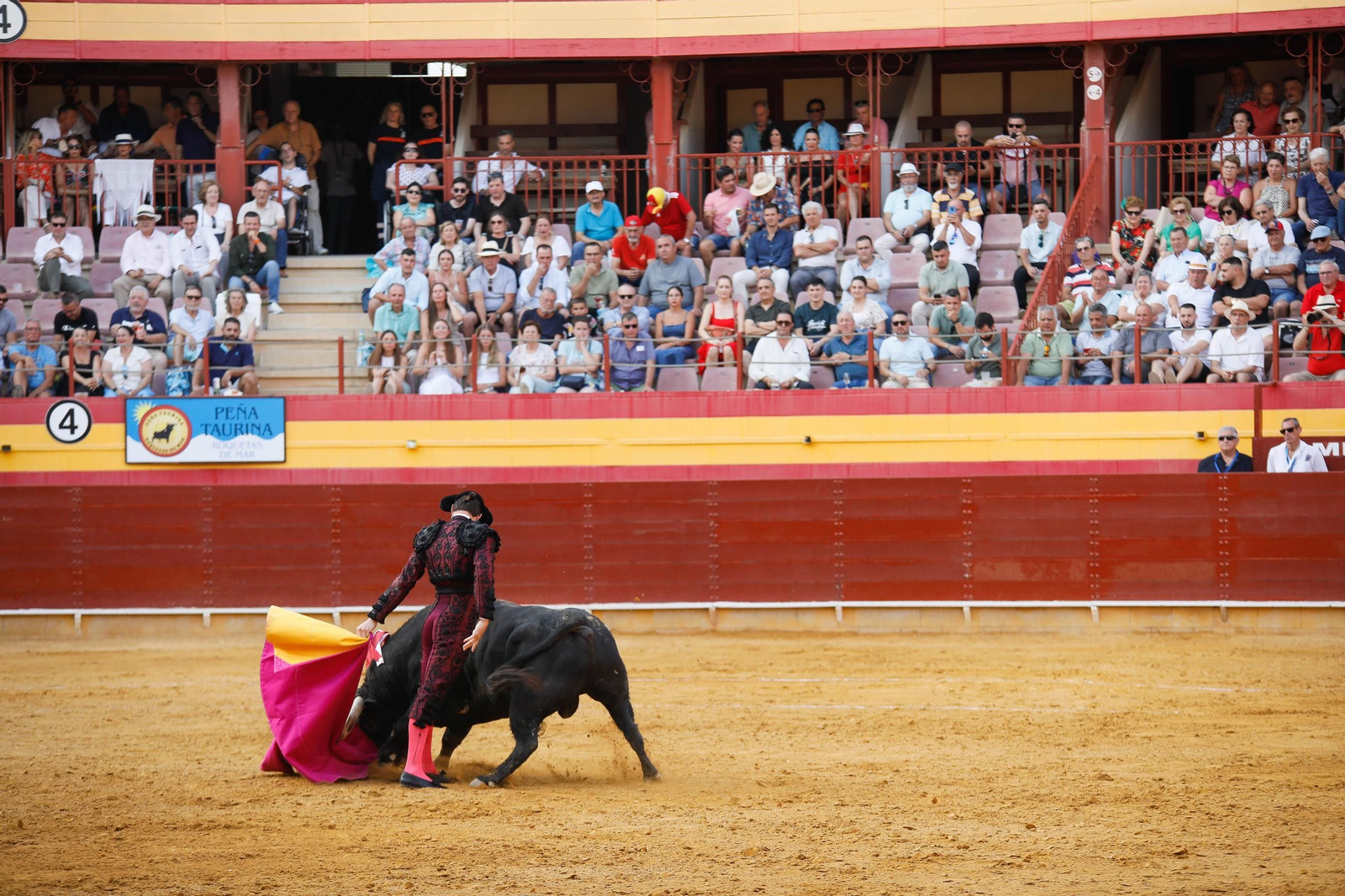 Imágenes de la corrida de toros en Roquetas de Mar