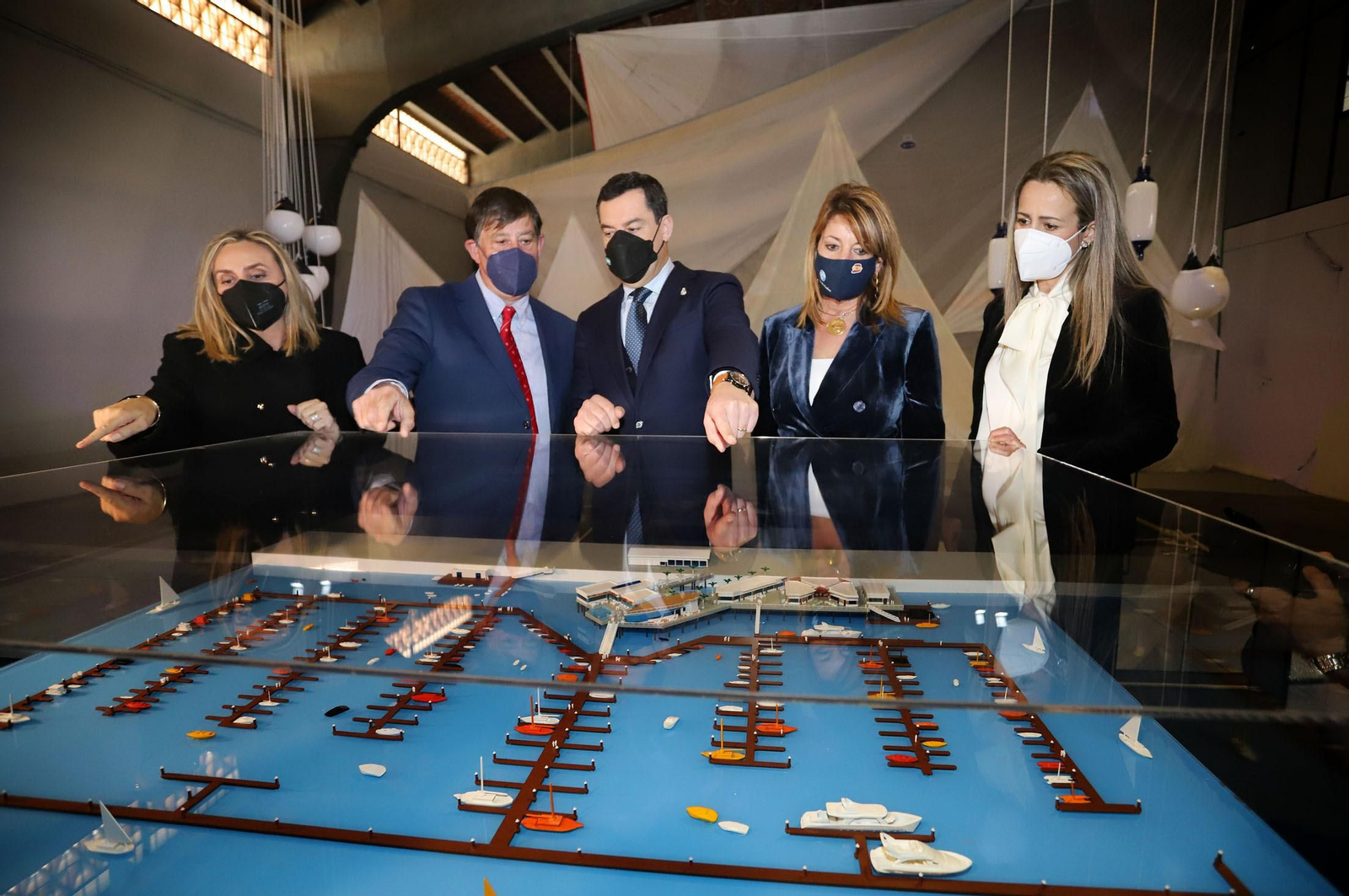 Imágenes del acto de inicio de las obras de la Marina Deportiva del Puerto de Huelva
