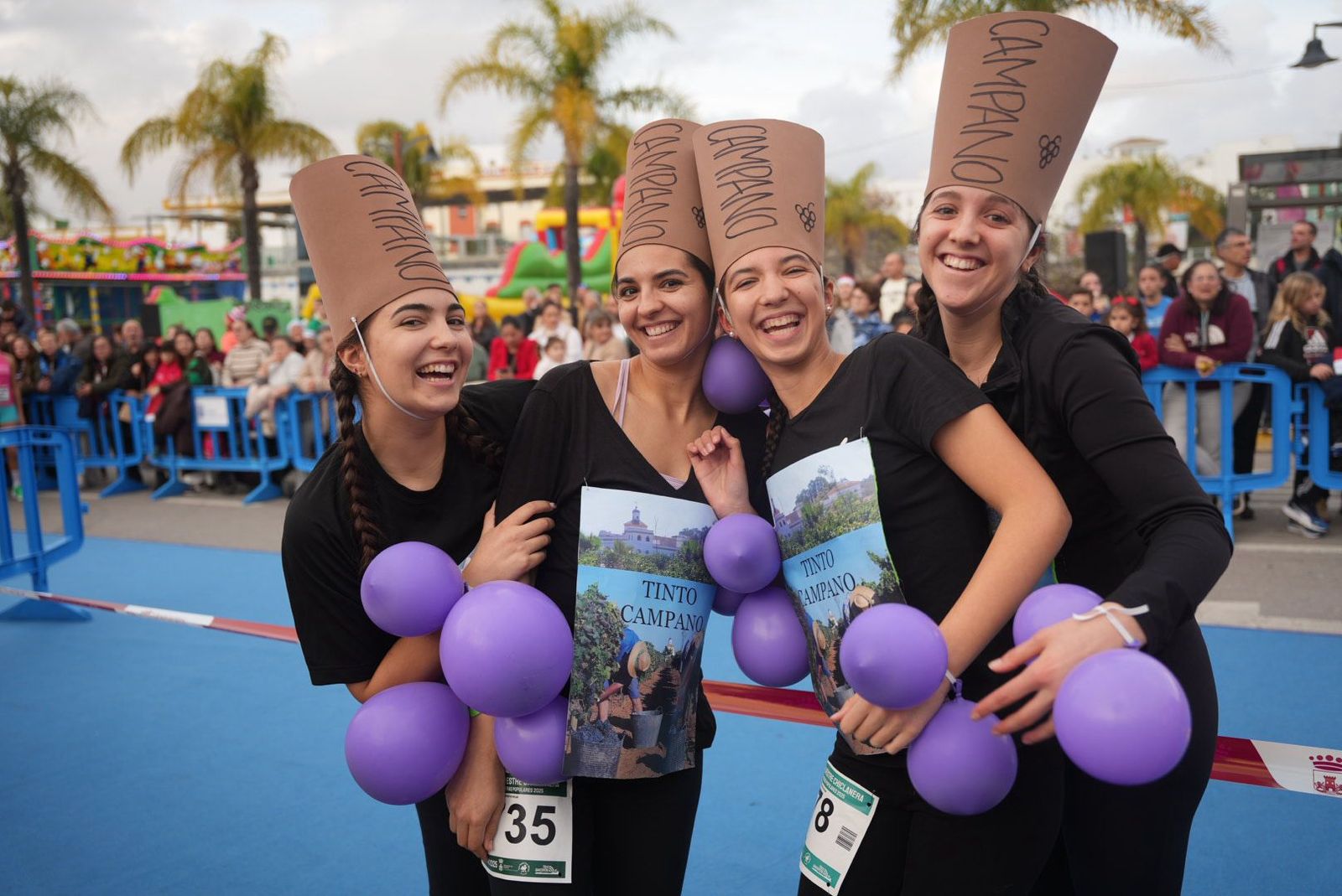 Imágenes de la XII Carrera San Silvestre Chiclanera