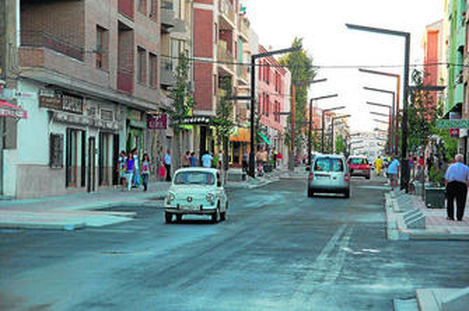 La avenida José de Mora, el sábado, una vez reabierta al tráfico.