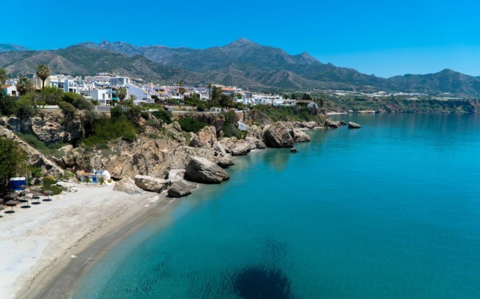 El Paseo de los Carabineros en Nerja, en una imagen de archivo.