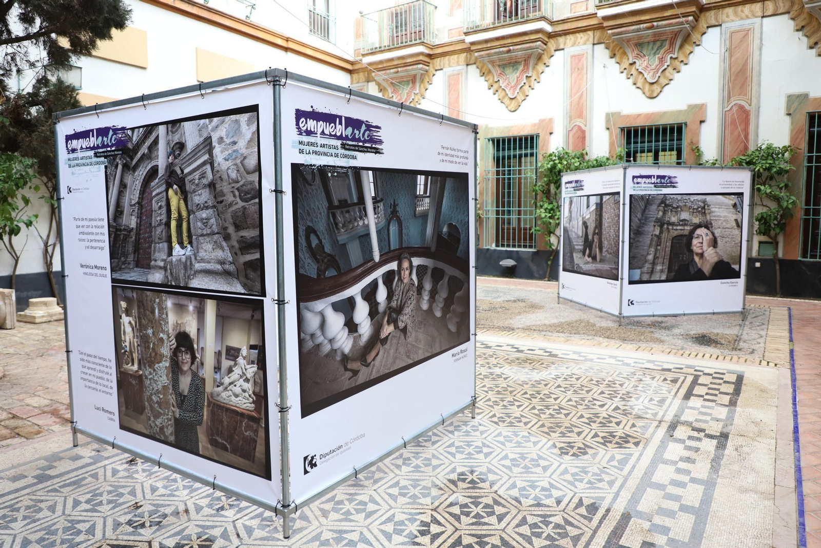 La exposición fotográfica 'Empueblarte'.