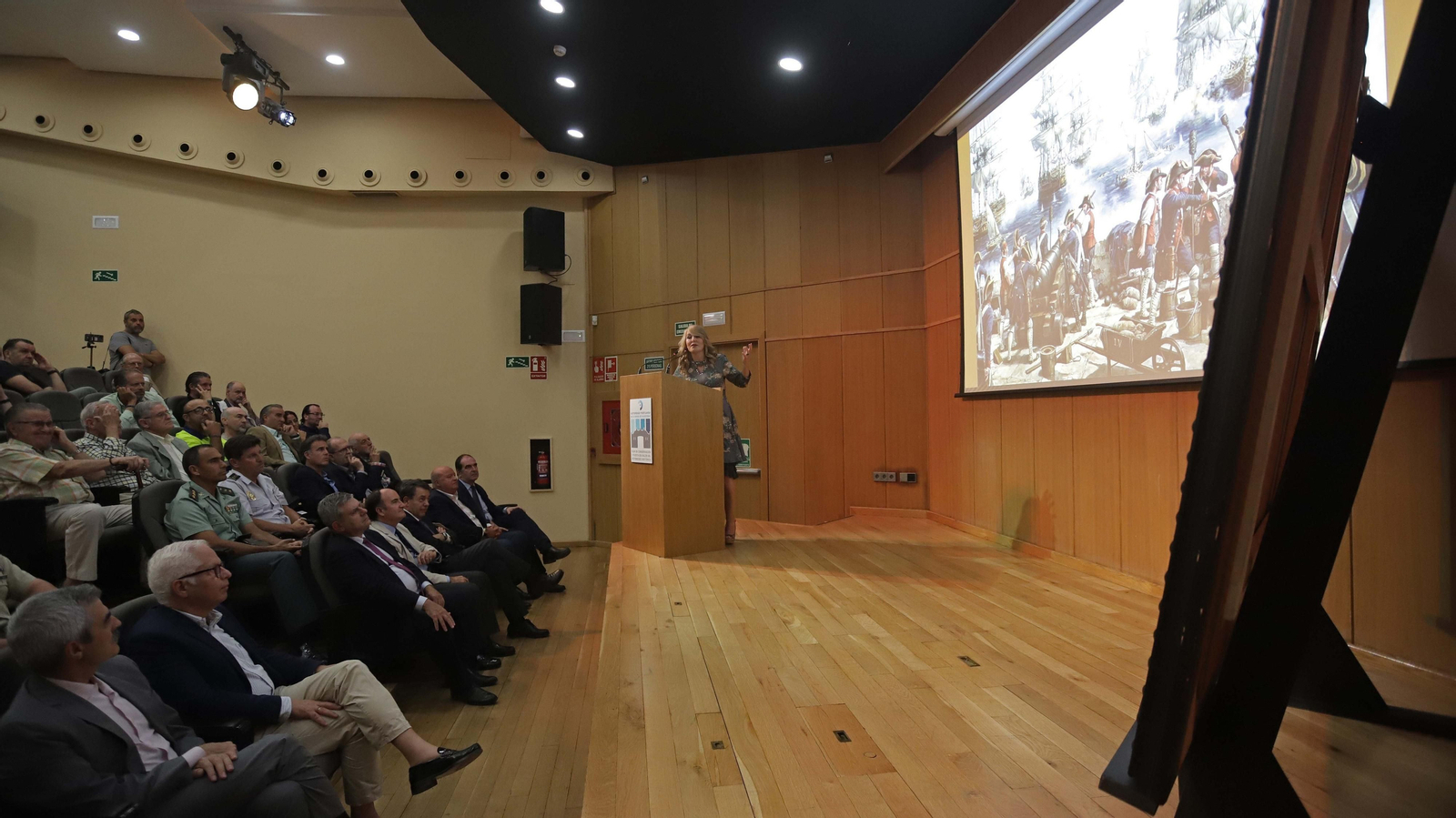 Fotos de la presentación del cuadro 'La Batalla de Algeciras' de Augusto Ferrer-Dalmau para el Puerto de Algeciras