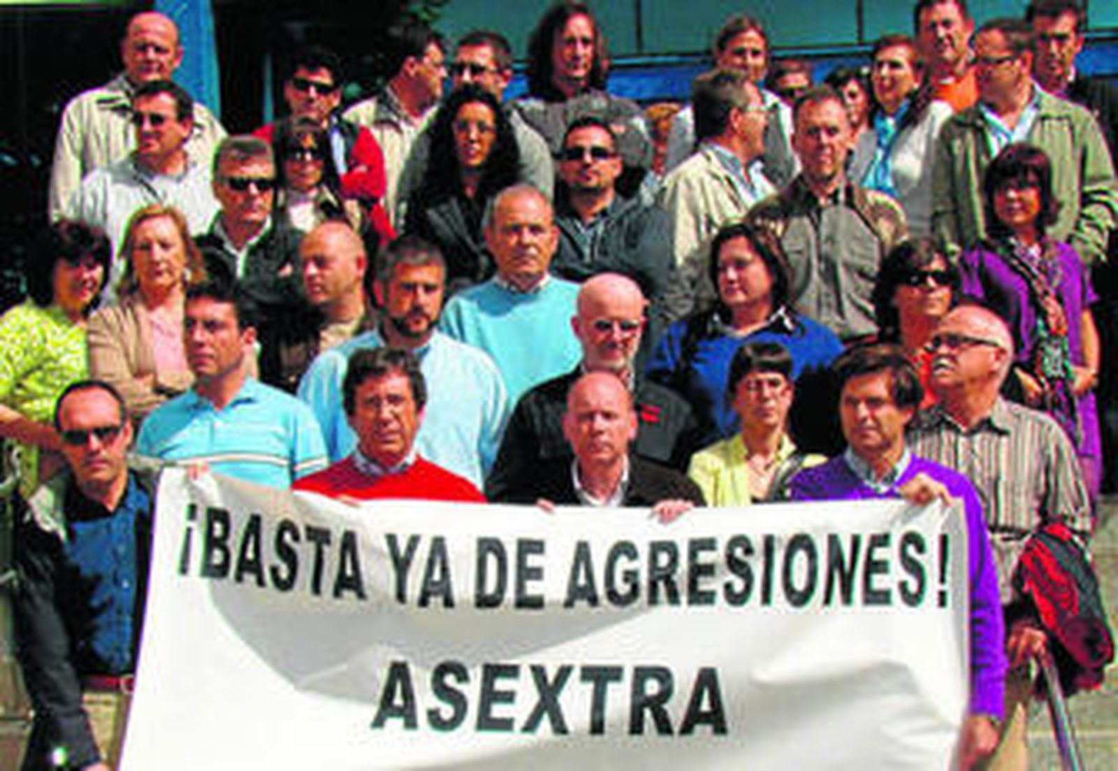 Funcionarios de Tráfico en la última concentración en Sevilla, el pasado 15 de abril.