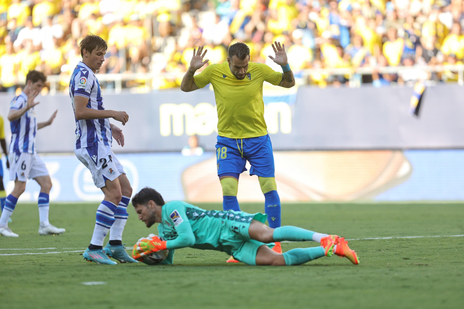 Búscate entre las imágenes del Cádiz - Real Sociedad