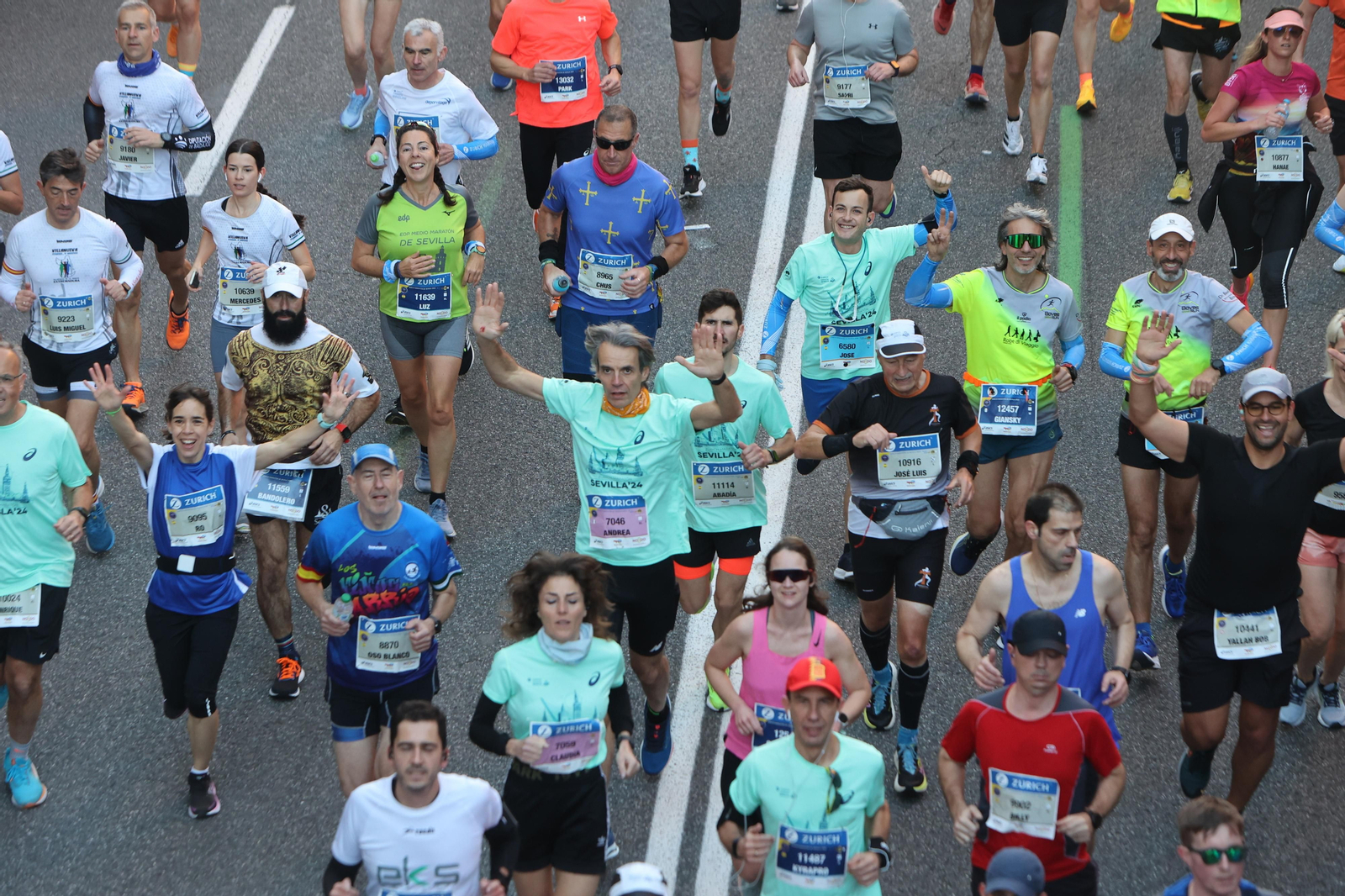 Búscate en la Zurich maratón de Sevilla
