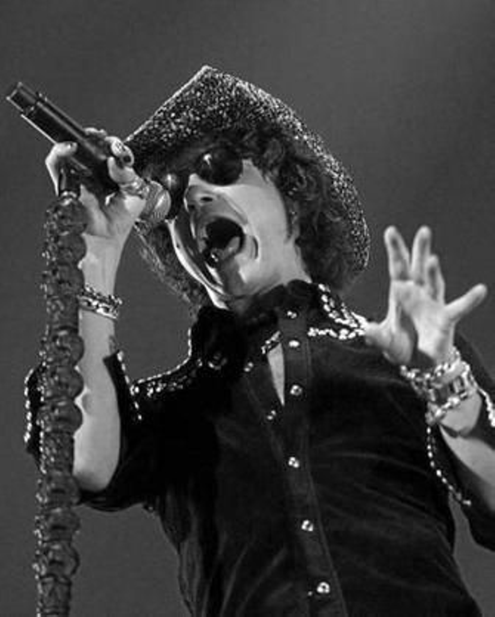 El cantante zaragozano Enrique Bunbury, en uno de sus conciertos.