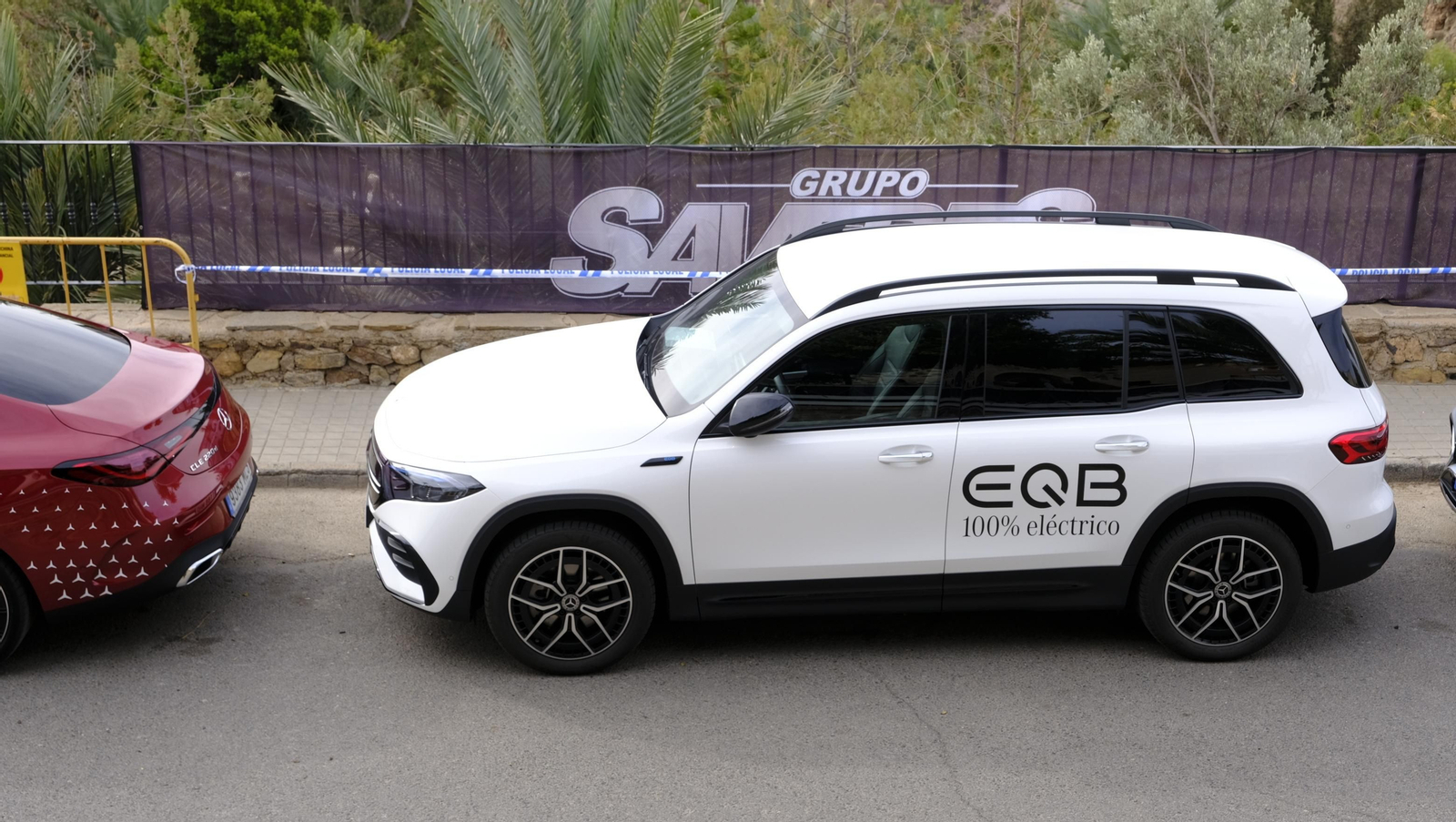 imágenes de la presentación de los nuevos Mercedes-Benz eléctricos, en SAVERES Huércal de Almería