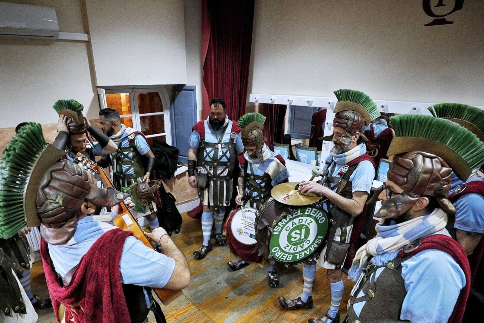 Chirigota 'La chirigota del Lazio' en camerinos