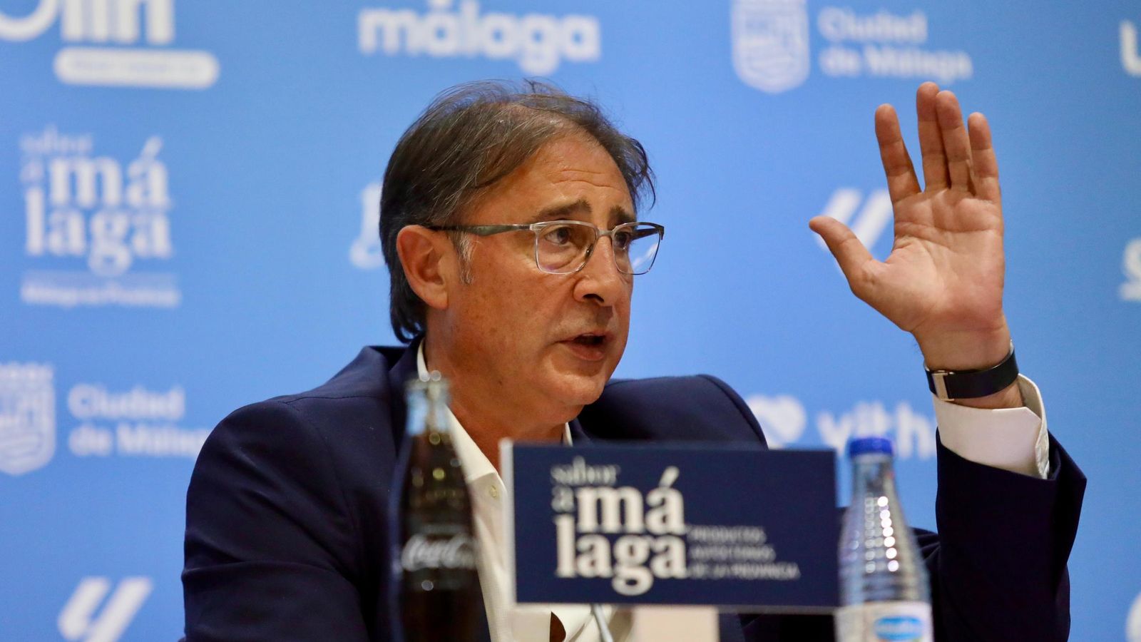 La renovación de Izan Merino y el balance de mercado de Loren, en fotos