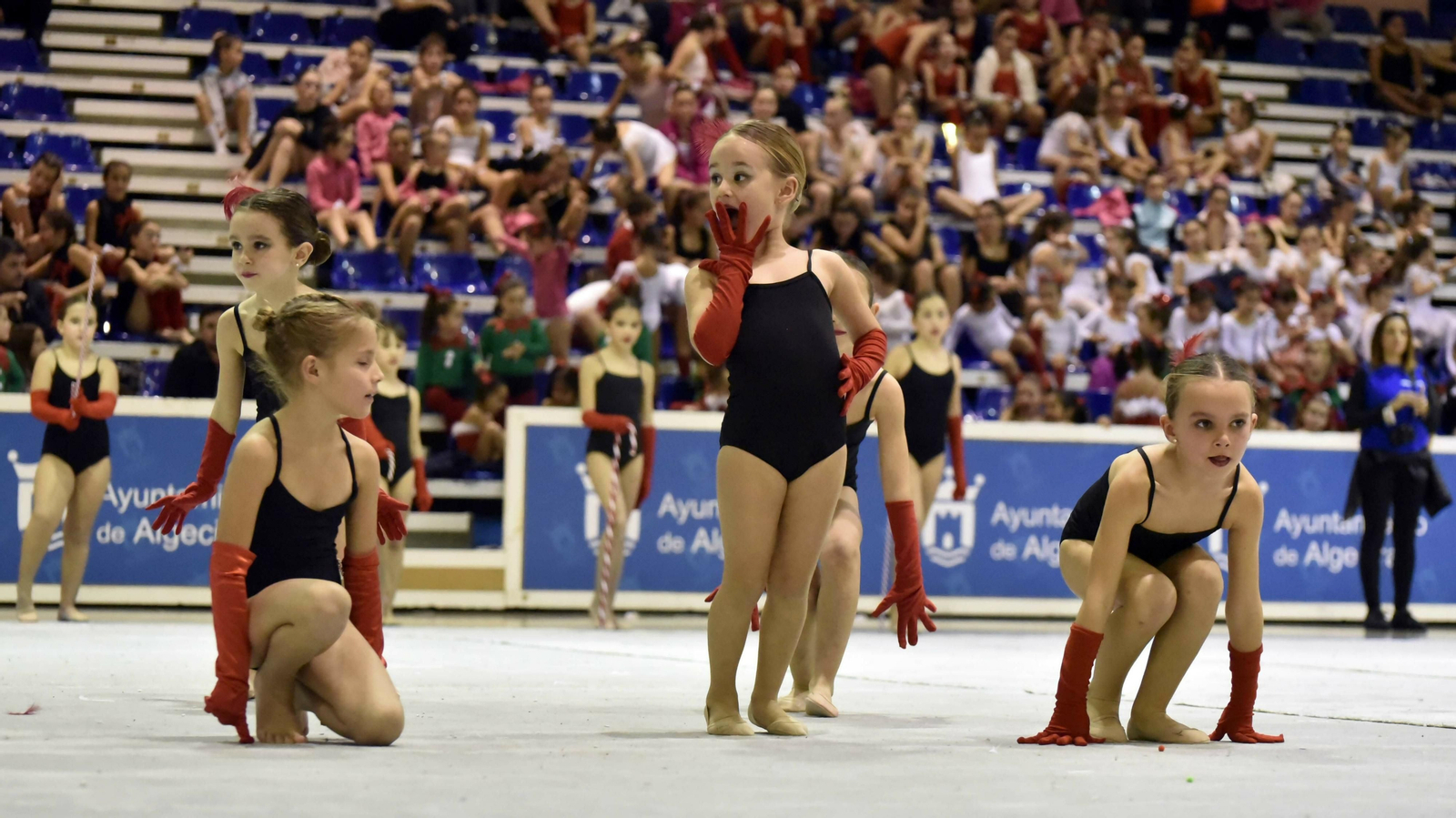 Las fotos de la Gala de Navidad de la gimnasia rítmica en Algeciras