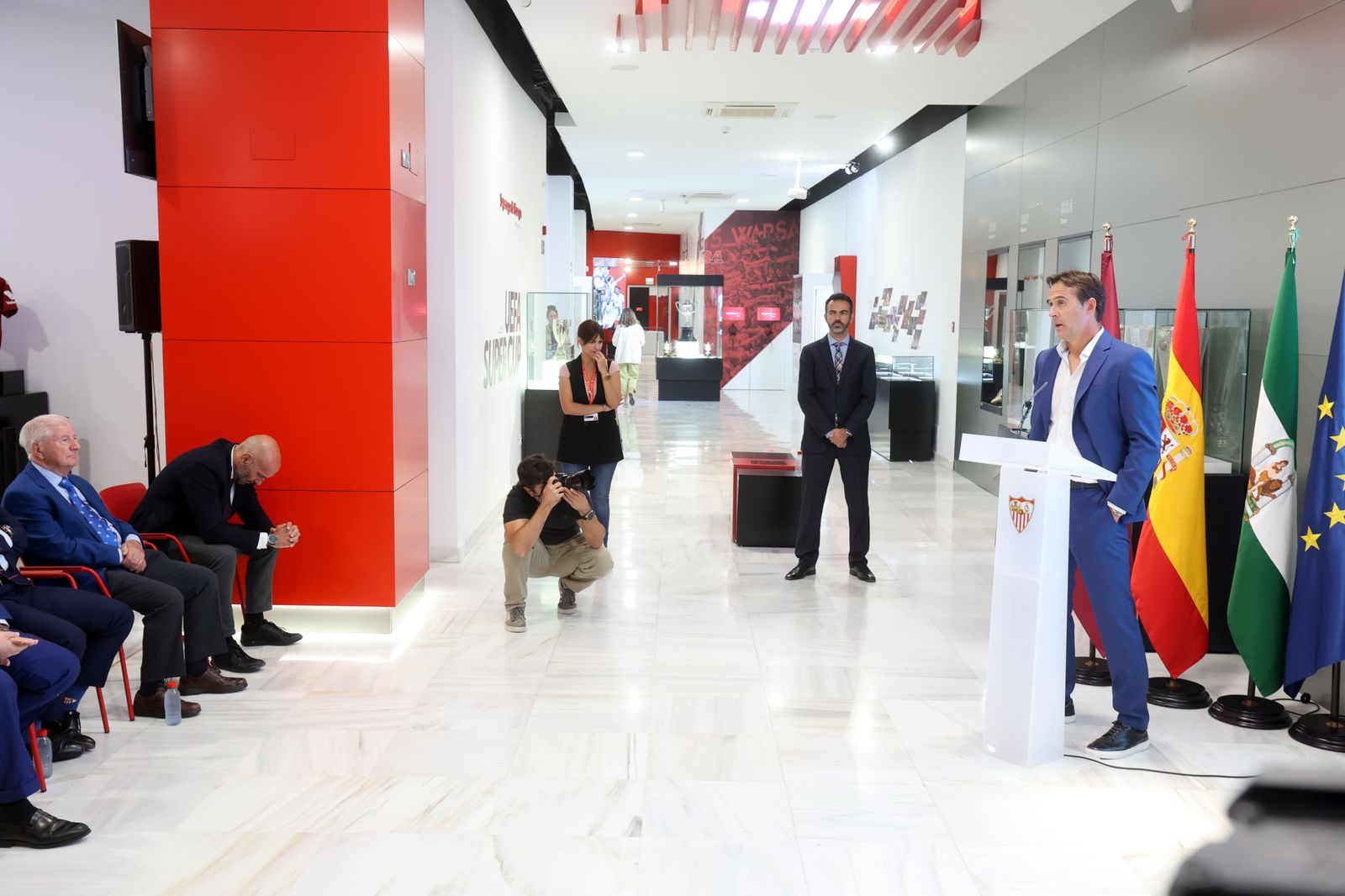 Lopetegui se despide en r.p.