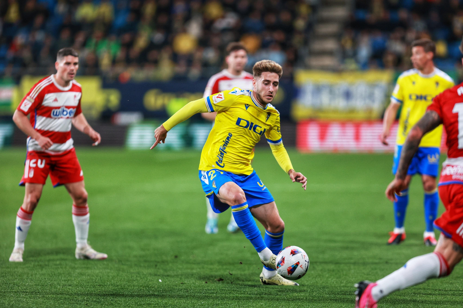 Las imágenes del Cádiz CF-Granada