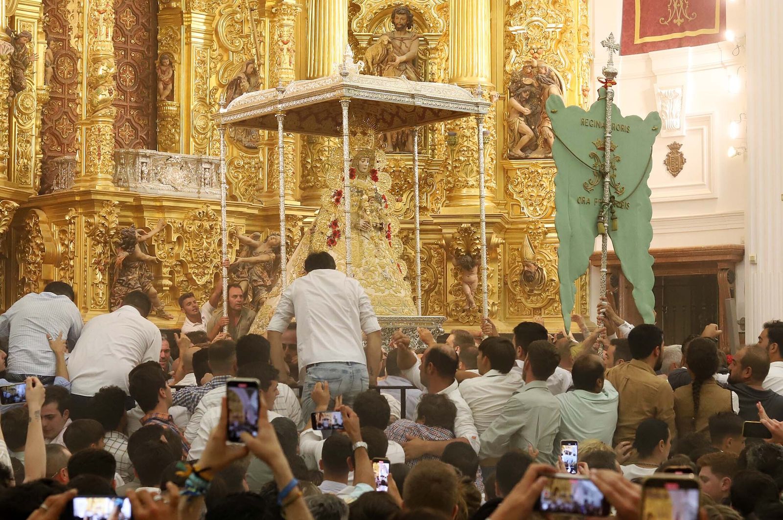 El Salto a la Reja de la Virgen del Rocío en imágenes