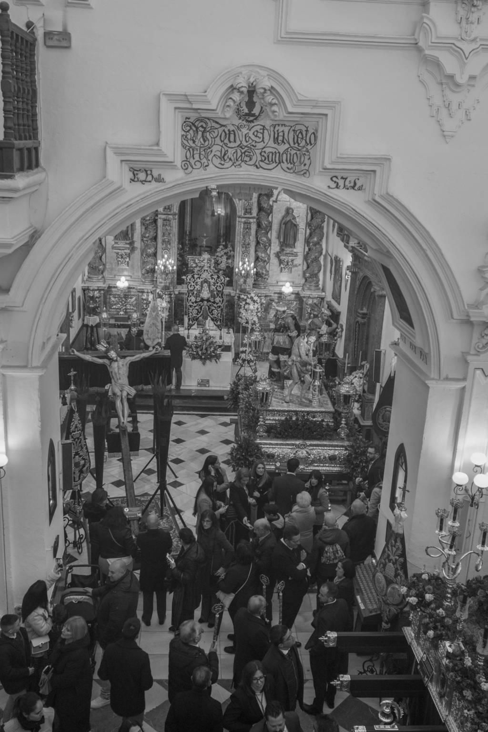 Las fotos de las cofradías de la Magna de Priego de Córdoba, suspendida por la lluvia