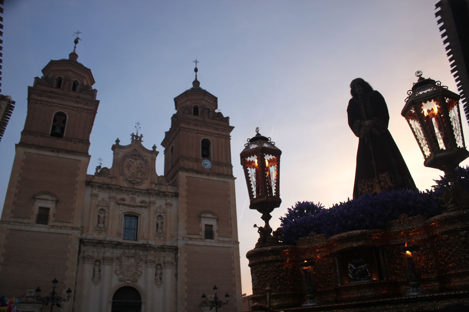 Las imágenes de las procesiones del Jueves Santo en Vélez Rubio