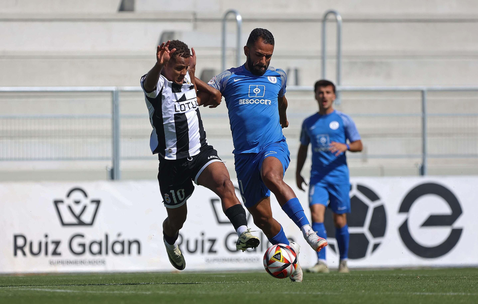 Las mejores fotos del Balona - El Palo de Segunda RFEF