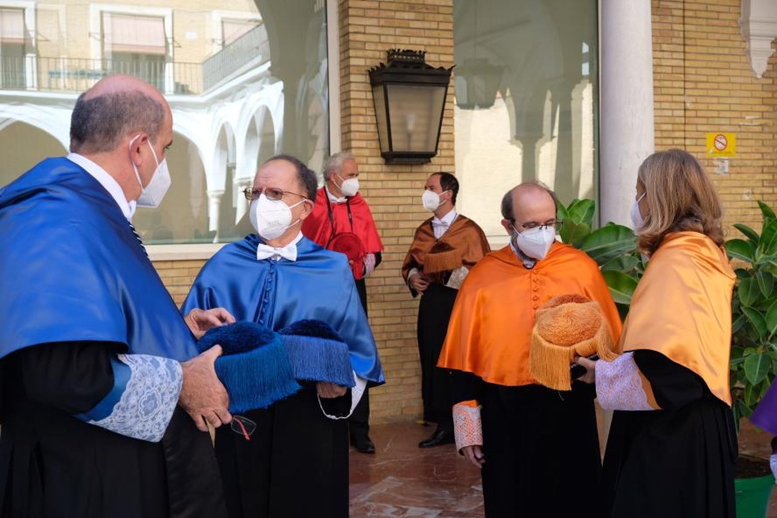 Cinco años del confinamiento por el Covid: las mejores fotos de la pandemia en Sevilla