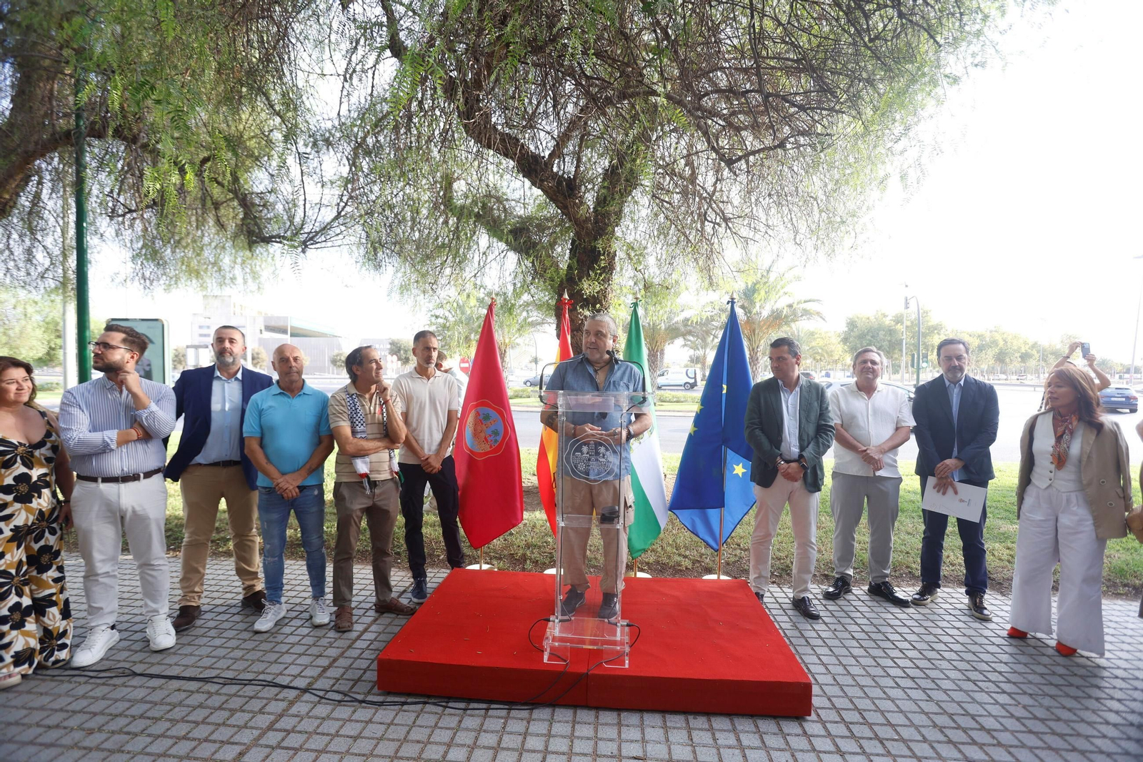 Las mejores imágenes del acto en homenaje a Juanín, leyenda del Córdoba CF