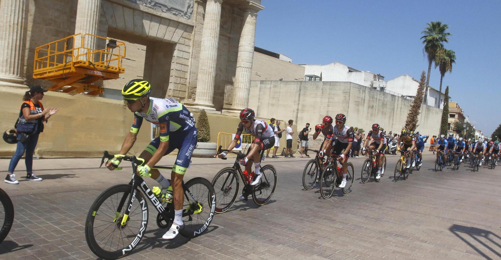 El paso de la Vuelta Ciclista por Córdoba, en fotografías