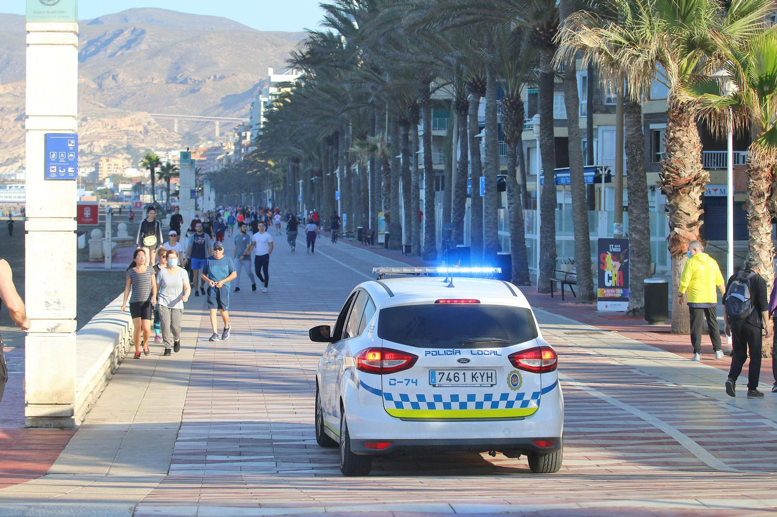 Las imágenes de la afluencia masiva de deportistas al paseo marítimo