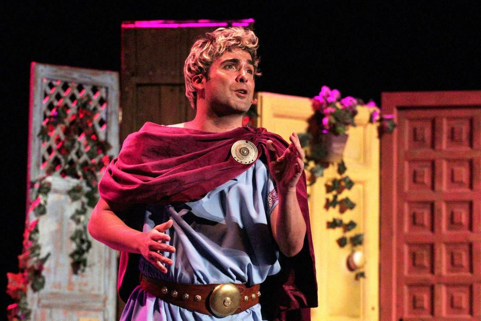 Naím Thomas (Premiá de Mar, Barcelona, 1980), en la obra.