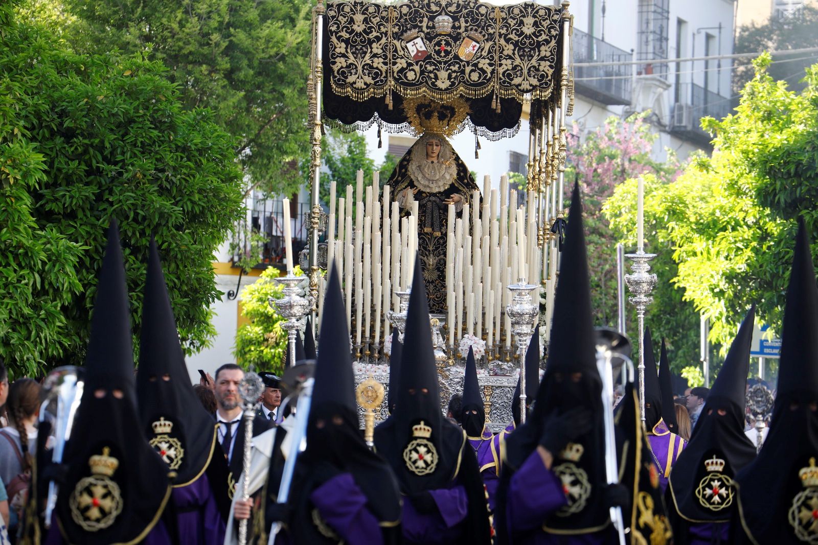 Jueves Santo en Córdoba: la procesión del Caído, en imágenes