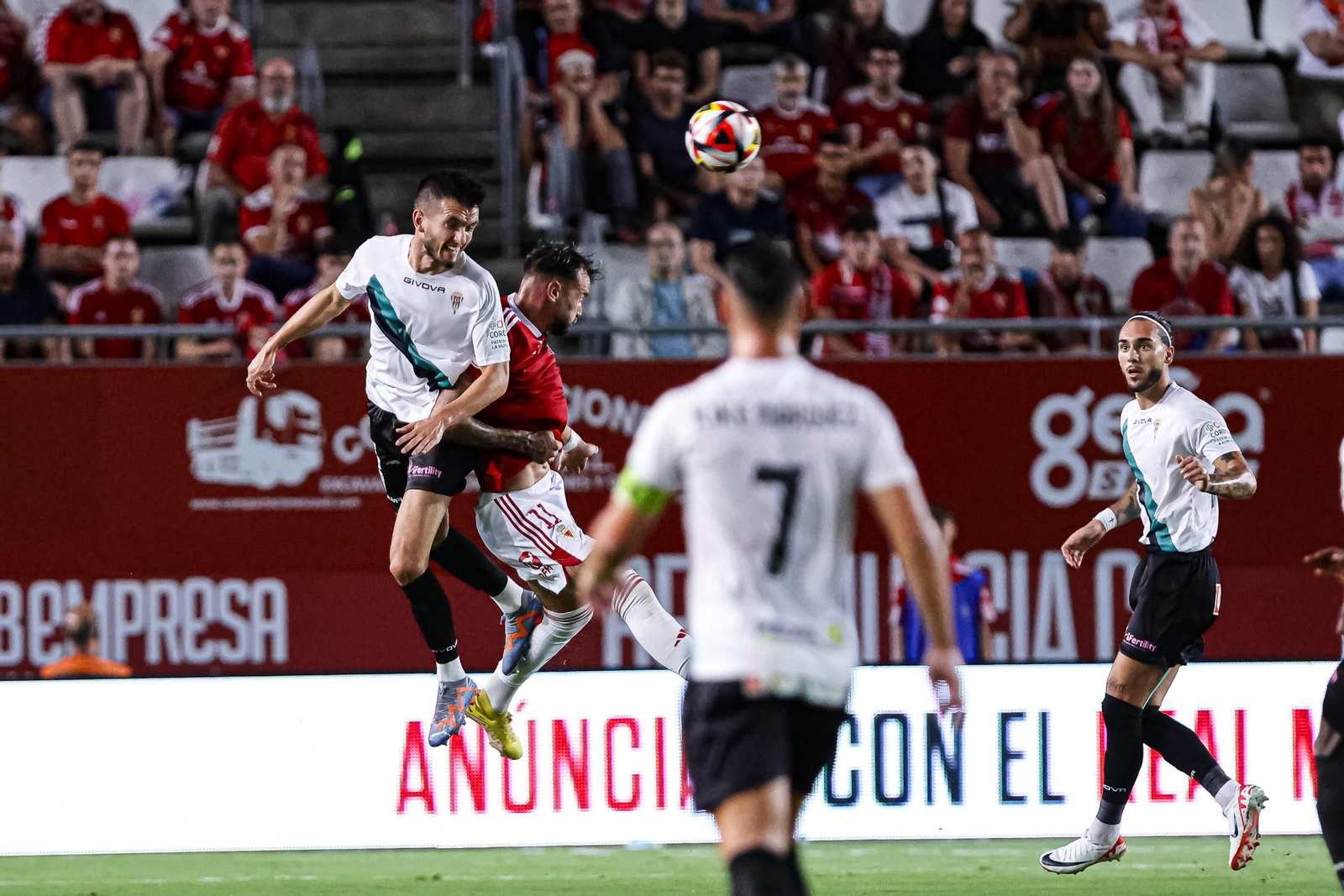 Las mejores fotos de la victoria del Córdoba CF en Murcia