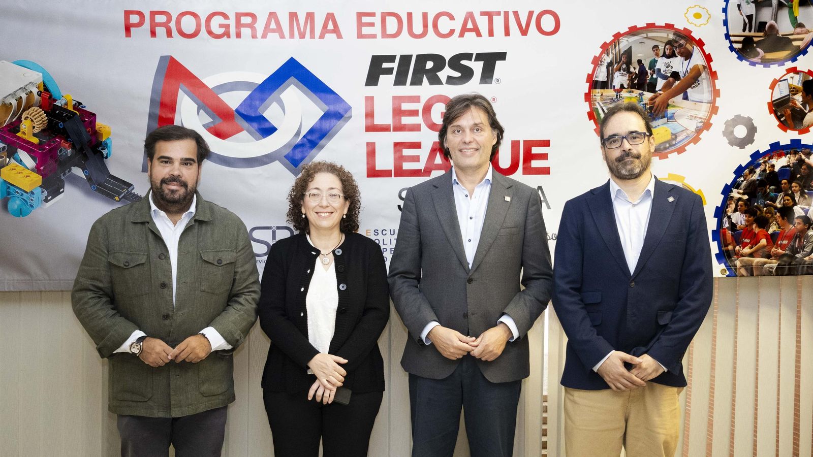 El rector y el director de la Escuela Politécnica Superior de la UPO (derecha) junto a la vicerrectora de Estudiantes y el presidente en funciones del Consejo Social de la UPO, que financian el evento en Sevilla.