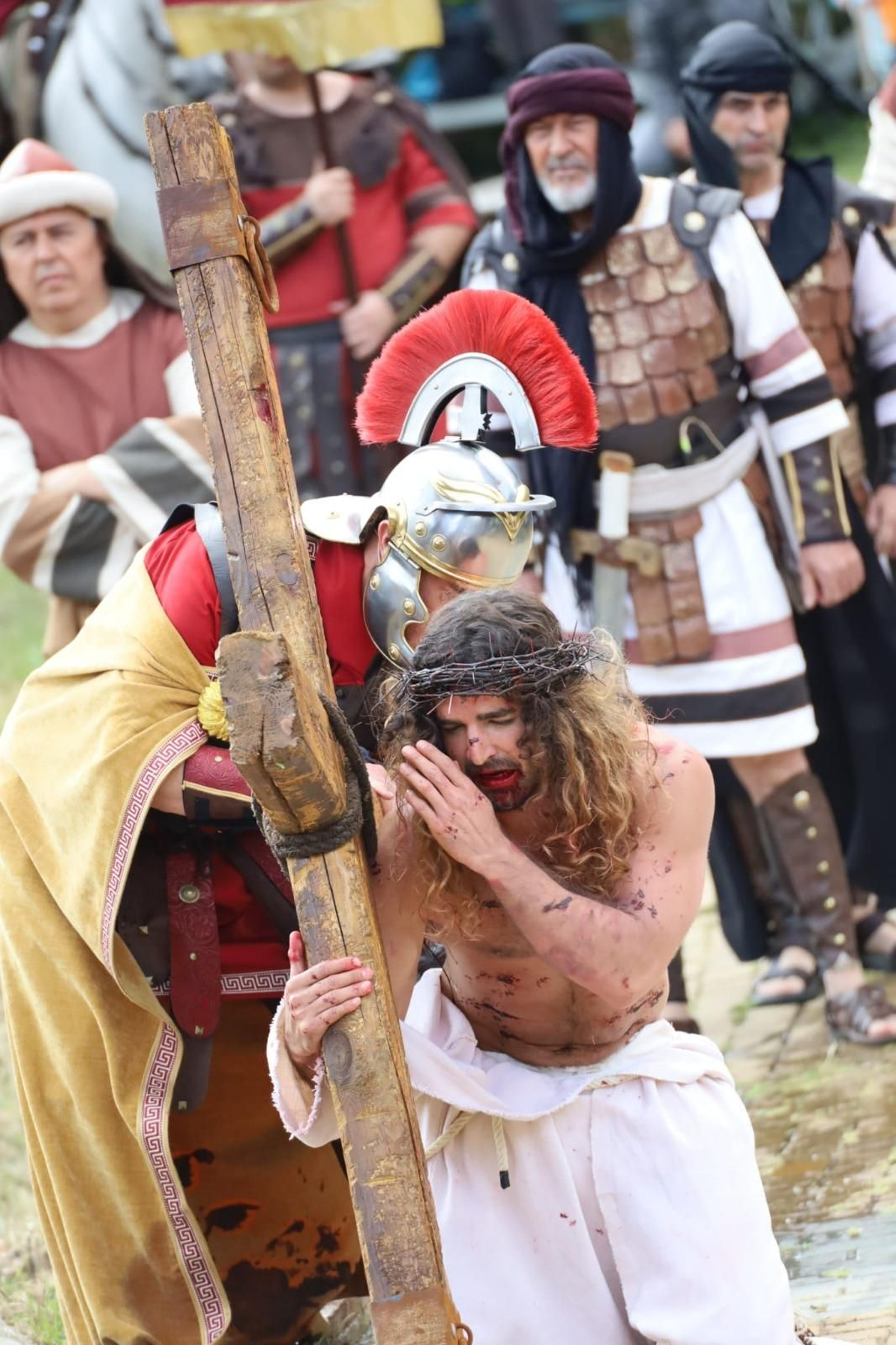 El Nazareno el Jueves Santo en Benalmádena Pueblo, en imágenes