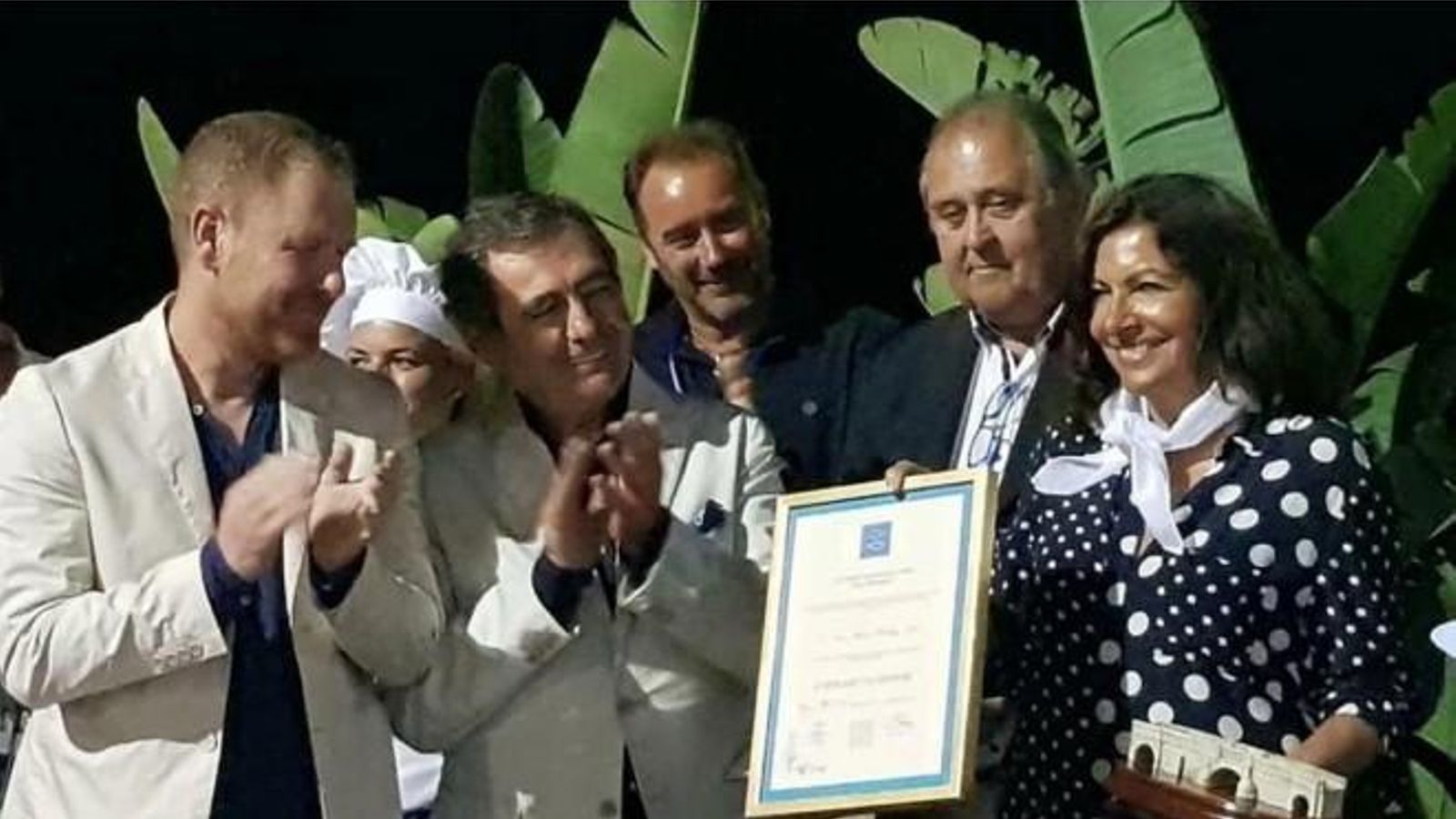 Anne Hidalgo fue distinguida por este colectivo en 2019.