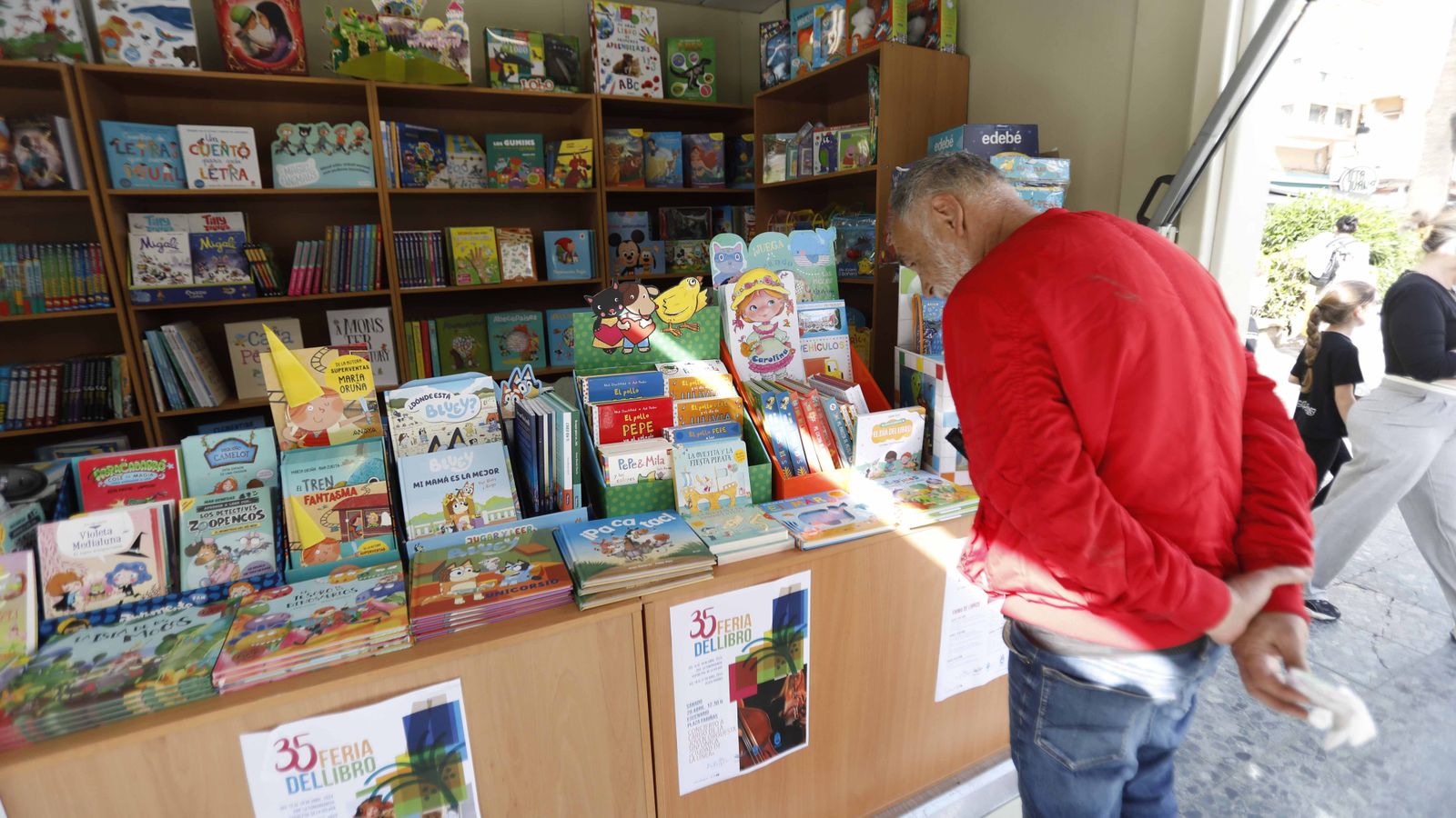 "Fotos de la Feria del Libro de La Línea"