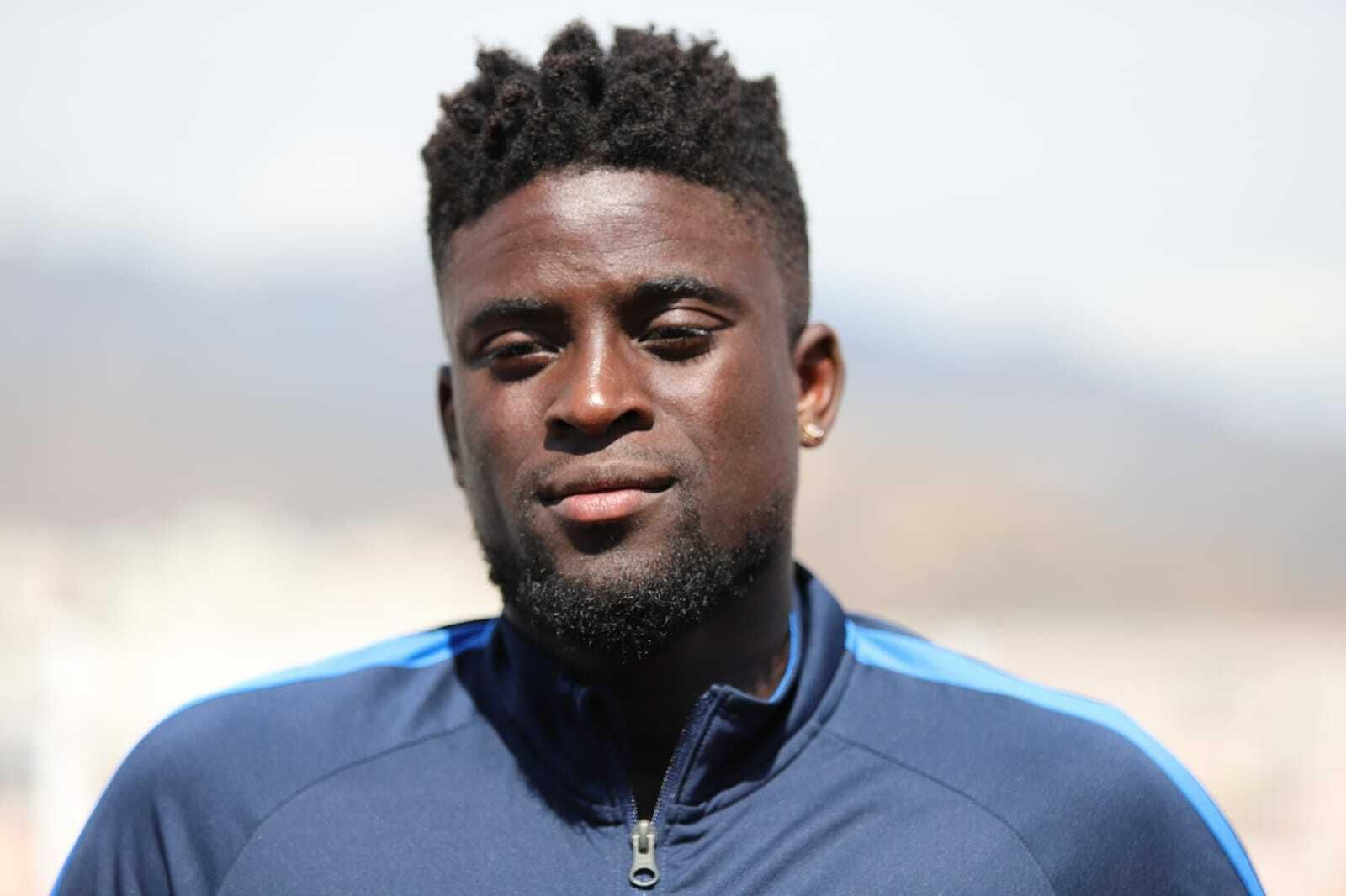 La visita de N'Diaye al CEIP Divina Pastora, en fotos