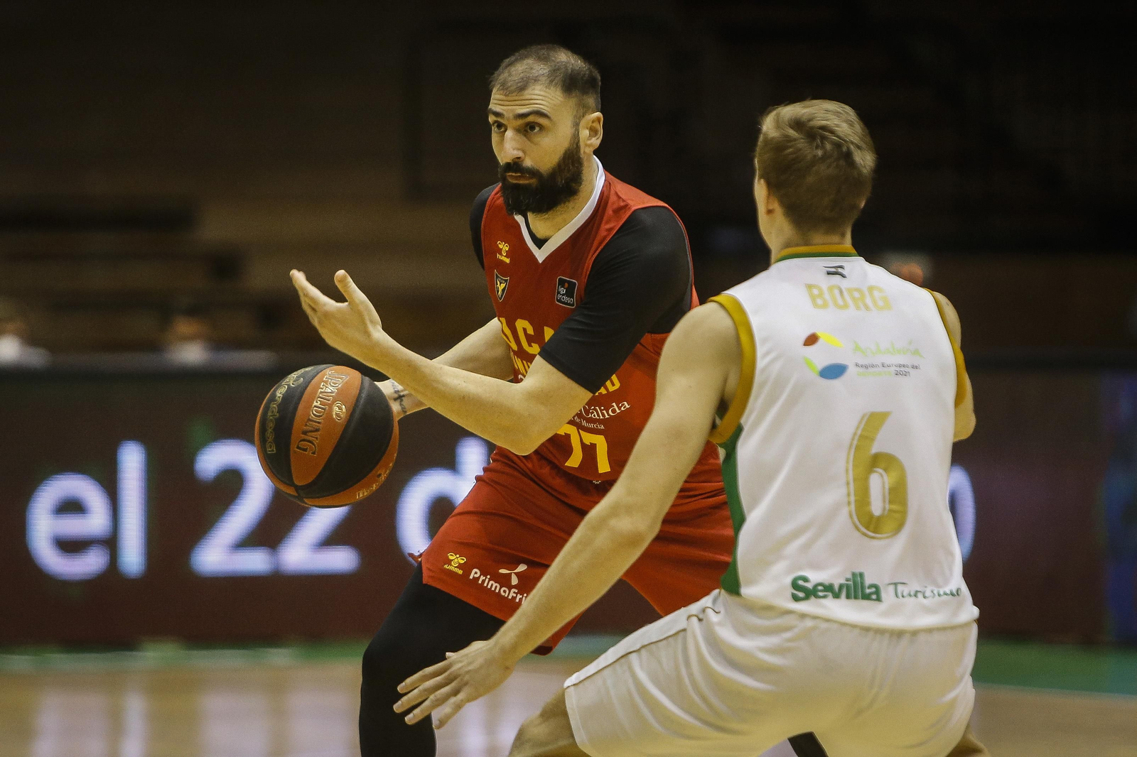 Kostas Vasileiadis, en su primer partido con el UCAM Murcia.