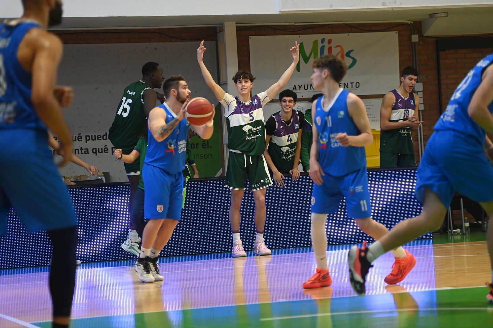 El Unicaja vence al Enrique Soler en la Liga EBA