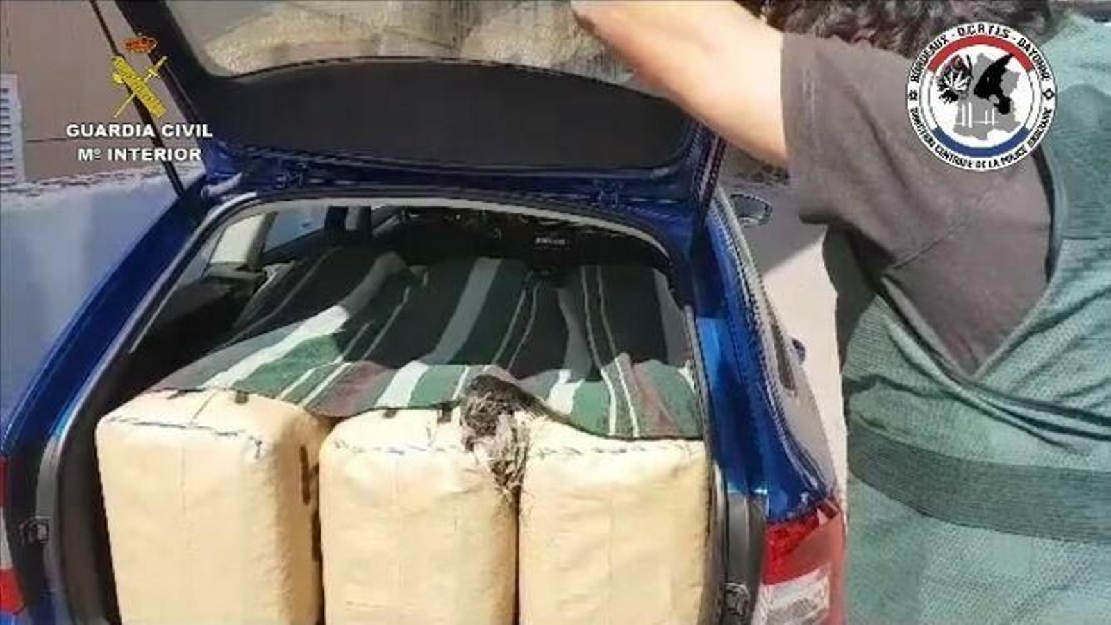 Uno de los vehículos interceptados en la operación 'Mayis'.