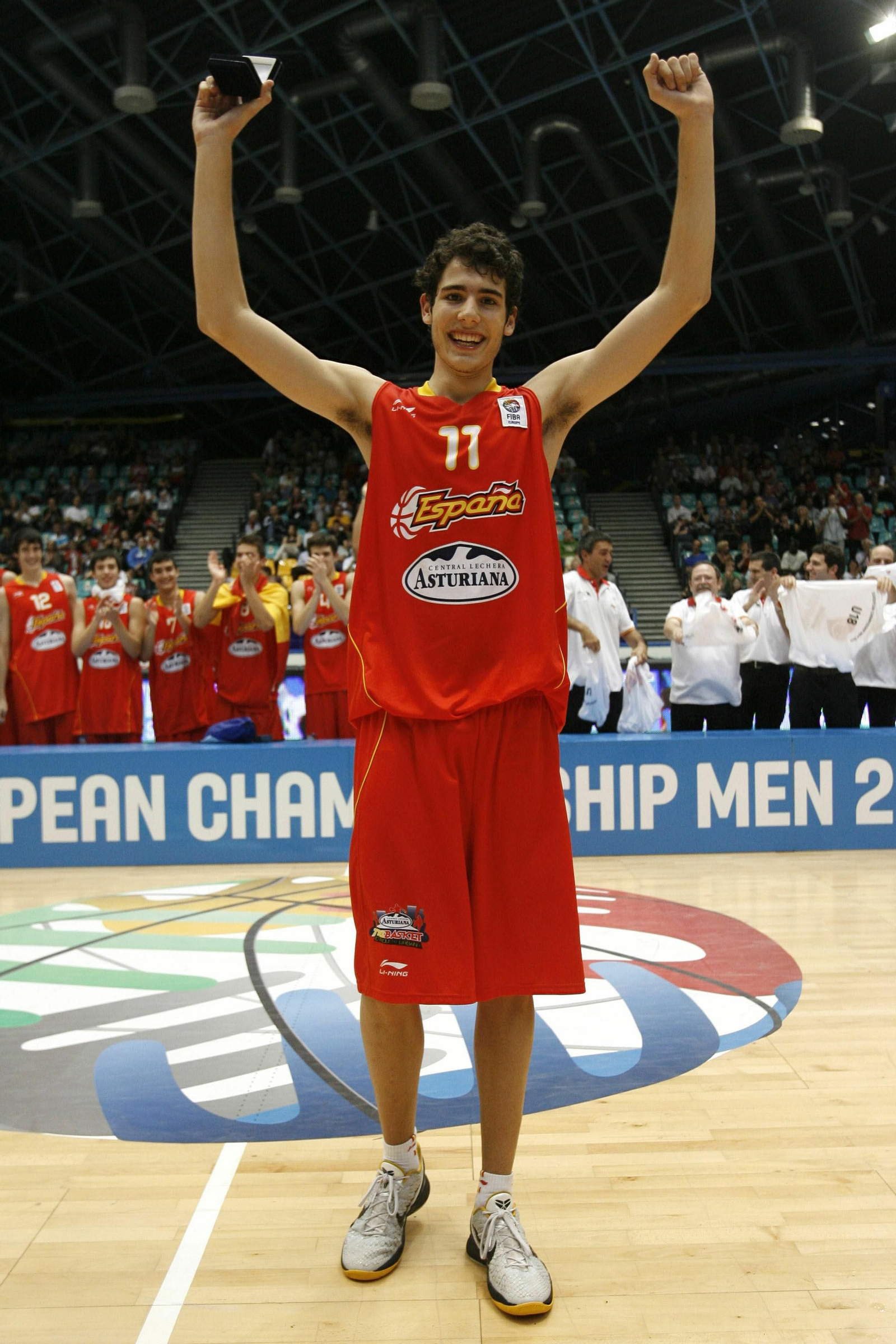Abrines, MVP en el Europeo sub 18 de 2011. Abrines, MVP en el Europeo sub 18 de 2011.
